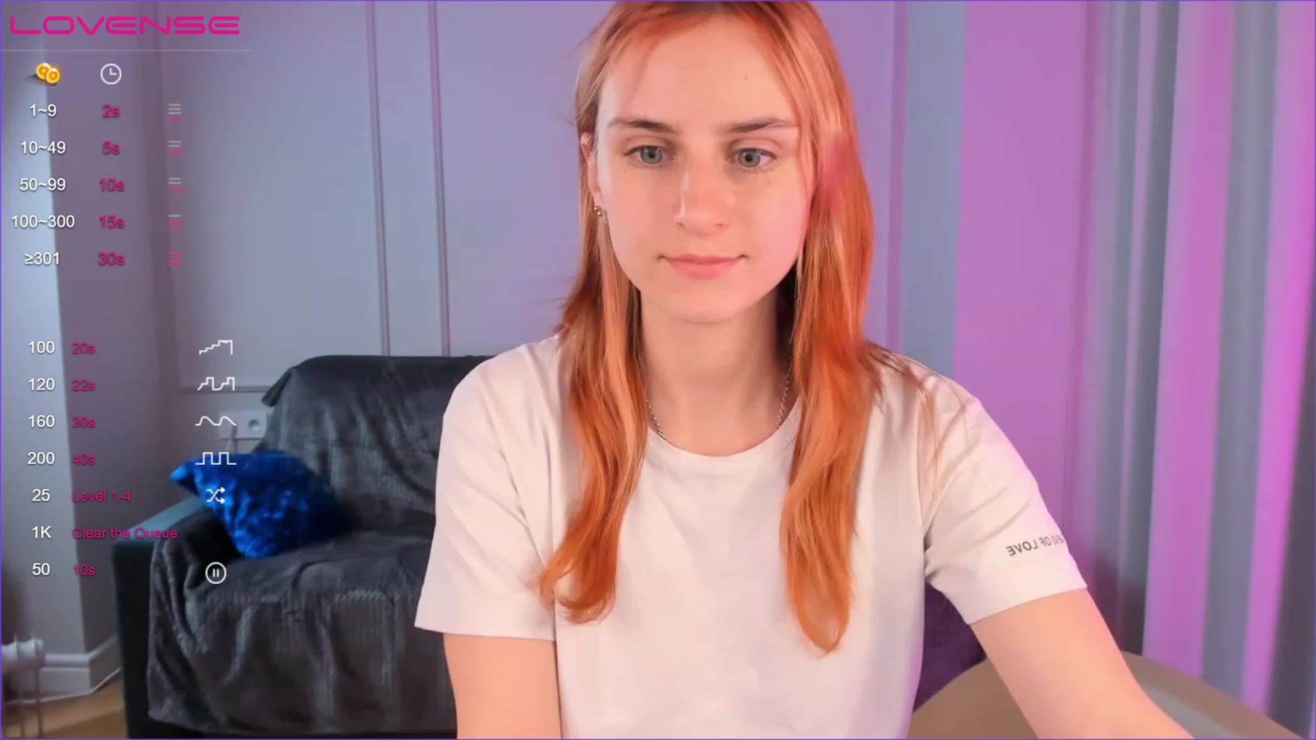 Gallery image thumbnail from Mia_lunaaa's myfreecams stream on, 11/17/2022, 08:34 image 8 of 20