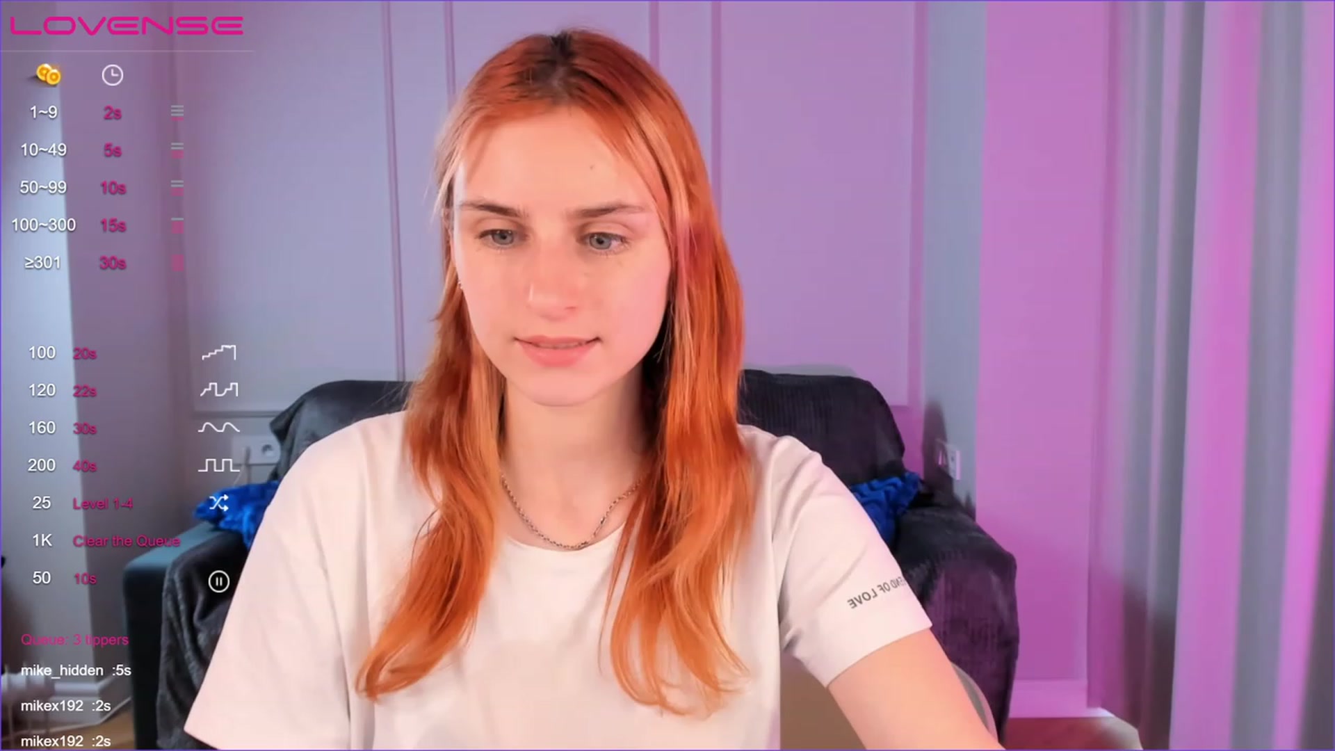Gallery image thumbnail from Mia_lunaaa's myfreecams stream on, 11/17/2022, 12:13 image 15 of 20