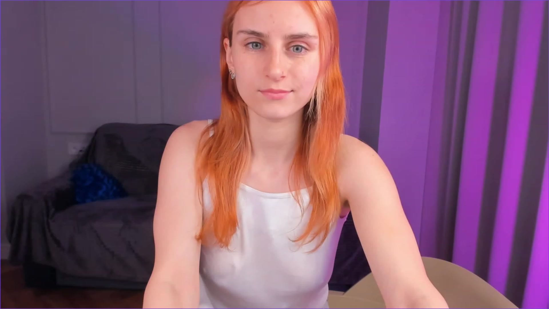 Gallery image thumbnail from Mia_lunaaa's myfreecams stream on, 11/28/2022, 12:50 image 10 of 20