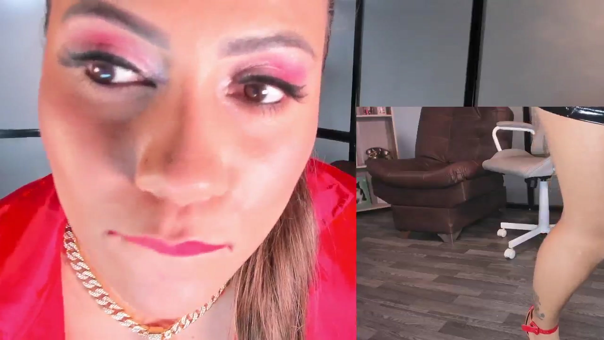 Gallery image thumbnail from Mia_secretwif's myfreecams stream on, 05/15/2024, 22:59 image 3 of 20