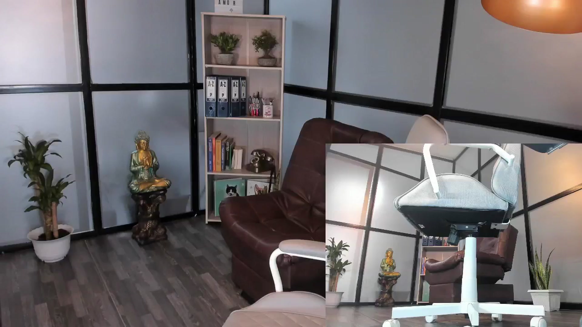 Gallery image thumbnail from Mia_secretwif's myfreecams stream on, 05/20/2024, 20:57 image 3 of 20