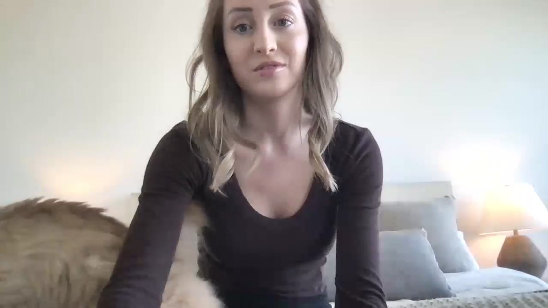 Gallery image thumbnail from Mia_xx's myfreecams stream on, 02/17/2024, 20:51 image 1 of 20