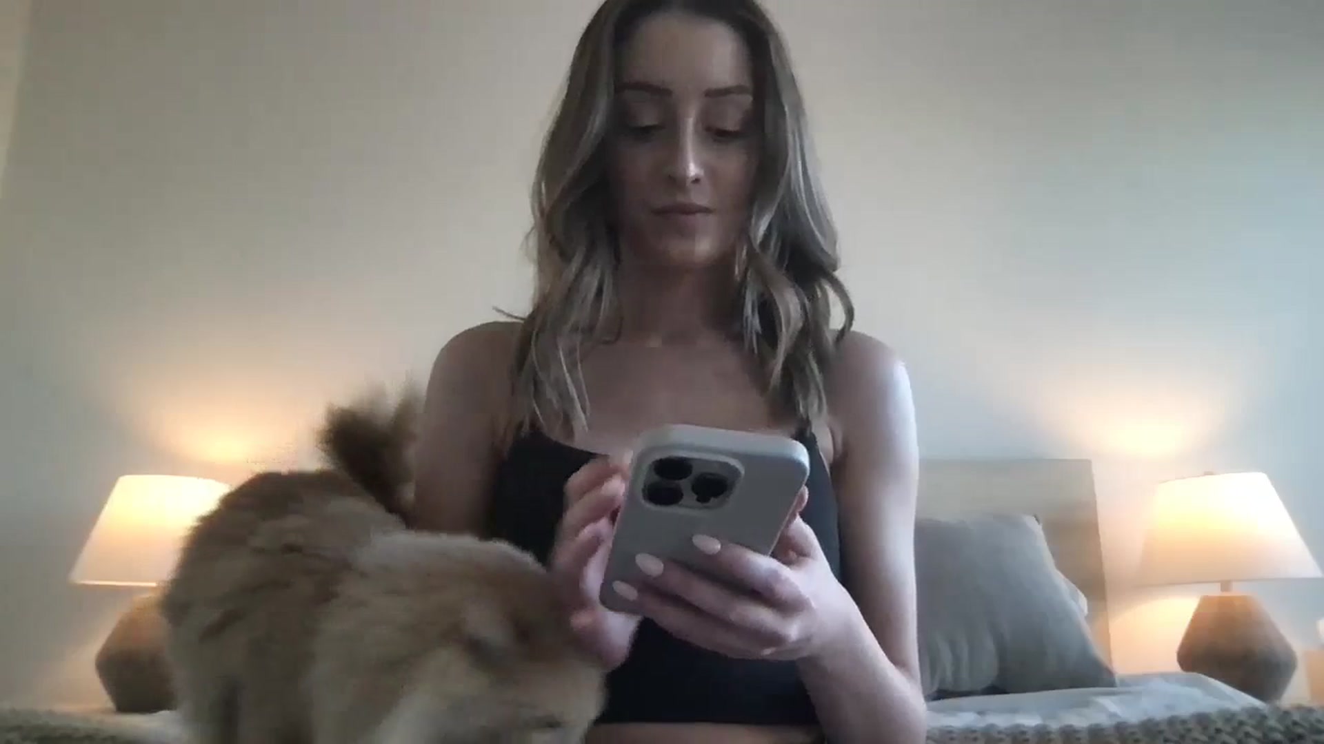 Gallery image thumbnail from Mia_xx's myfreecams stream on, 02/20/2024, 24:00 image 8 of 20
