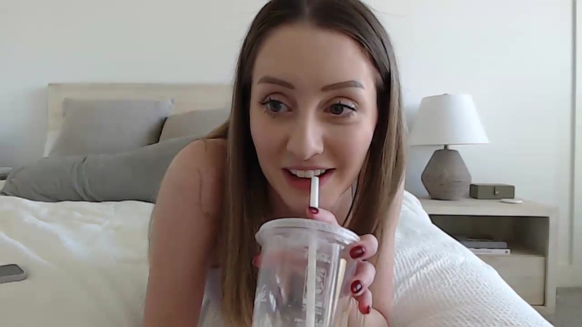 Gallery image thumbnail from Mia_xx's myfreecams stream on, 03/28/2024, 19:46 image 14 of 20