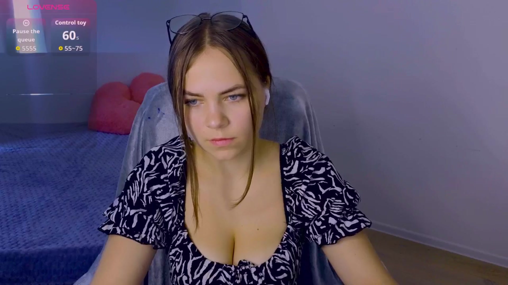 Gallery image thumbnail from MiaaRobinson's myfreecams stream on, 08/21/2025, 10:57 image 4 of 20