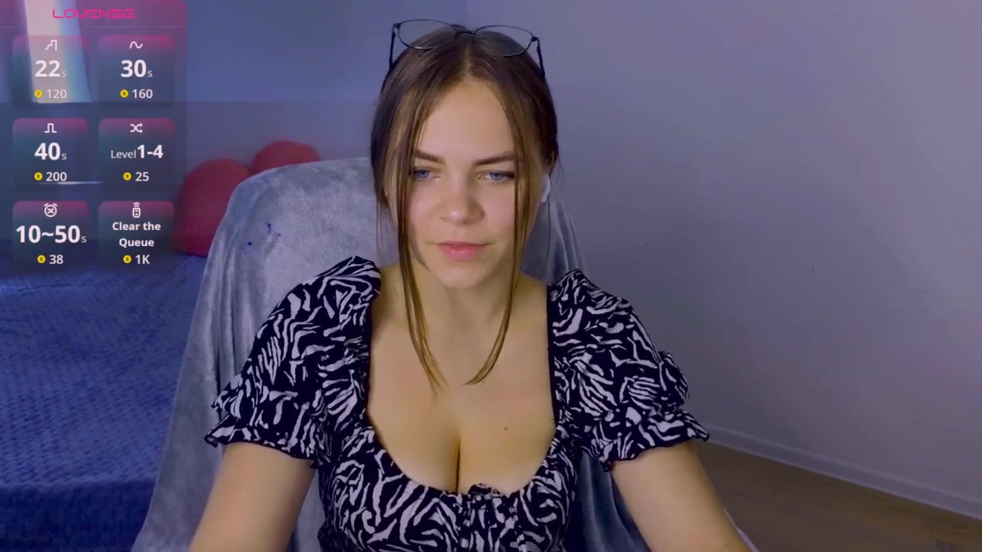 Gallery image thumbnail from MiaaRobinson's myfreecams stream on, 08/21/2025, 10:57 image 12 of 20