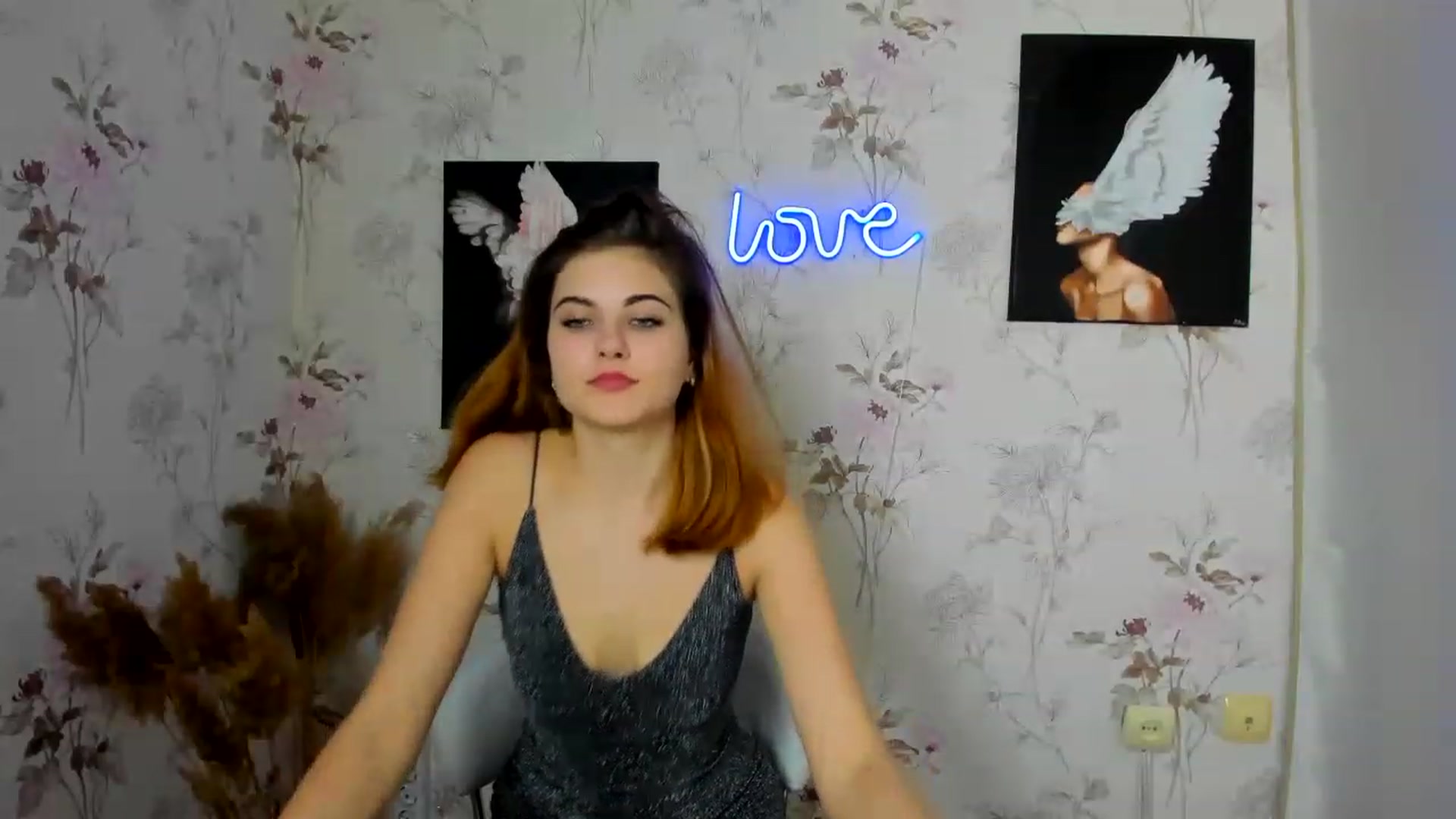 Gallery image thumbnail from MiaaScott's myfreecams stream on, 03/03/2023, 13:00 image 14 of 20