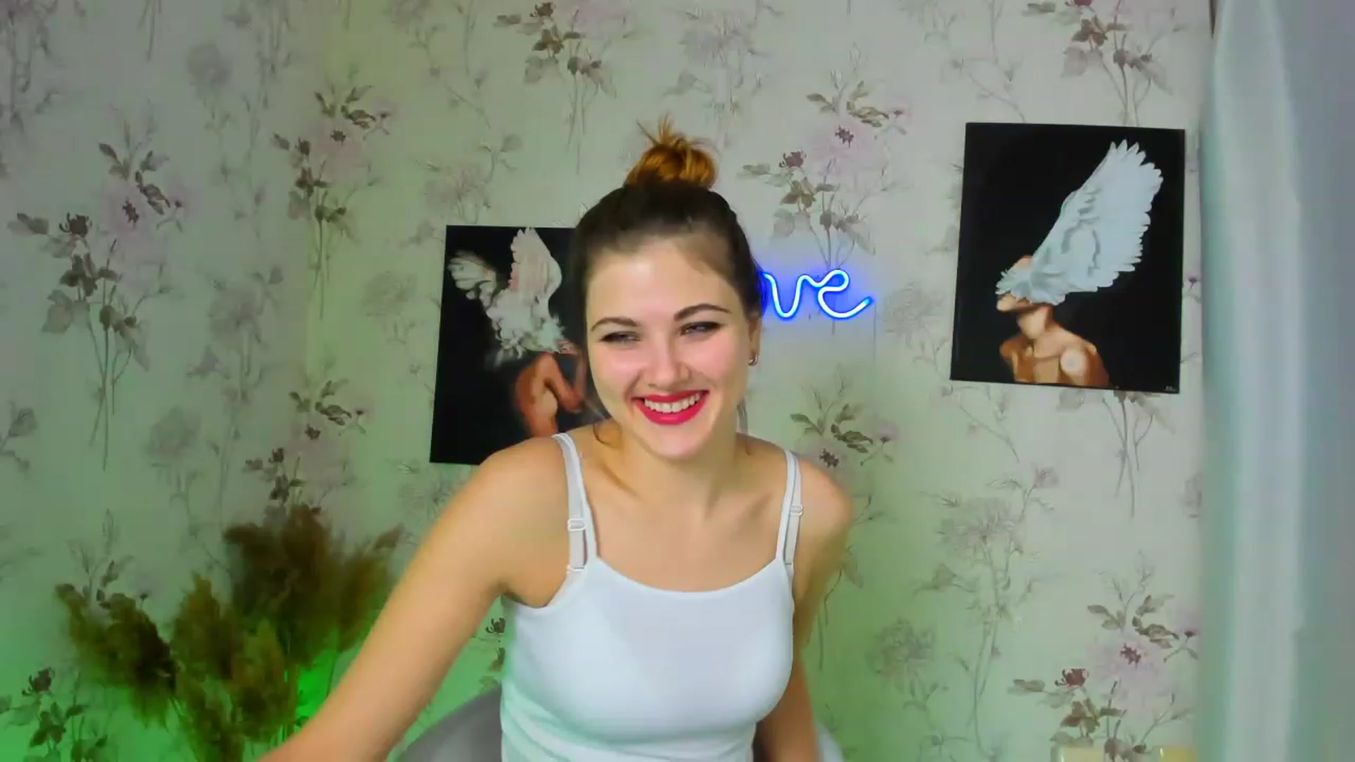 Gallery image thumbnail from MiaaScott's myfreecams stream on, 03/06/2023, 09:35 image 11 of 20