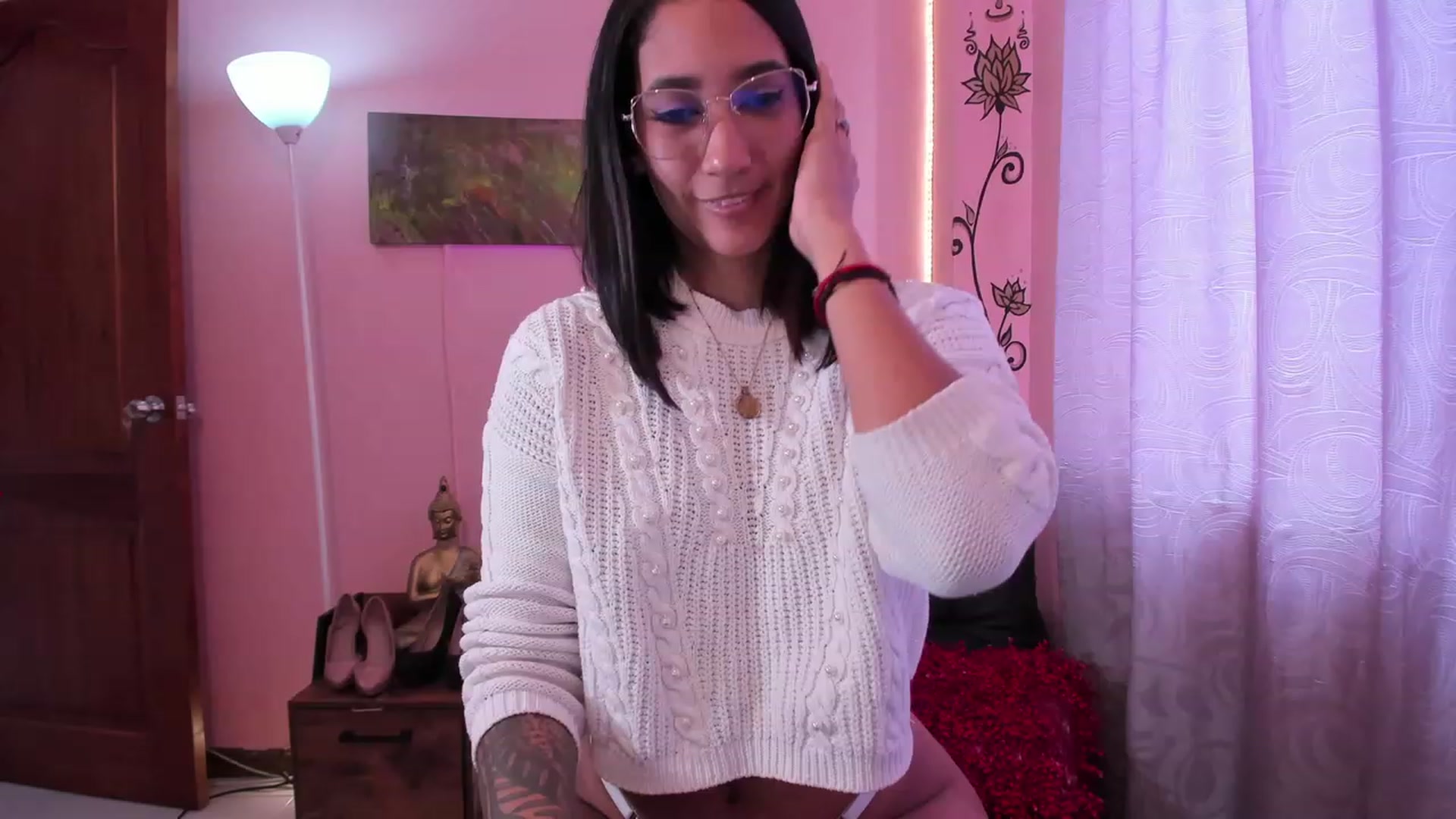 Gallery image thumbnail from Miacrazysweet's myfreecams stream on, 03/16/2023, 20:03 image 2 of 20