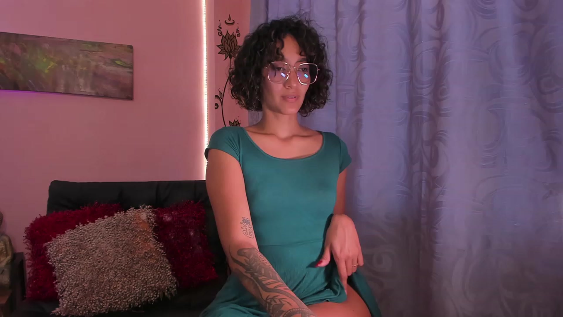 Gallery image thumbnail from Miacrazysweet's myfreecams stream on, 05/15/2023, 12:31 image 18 of 20
