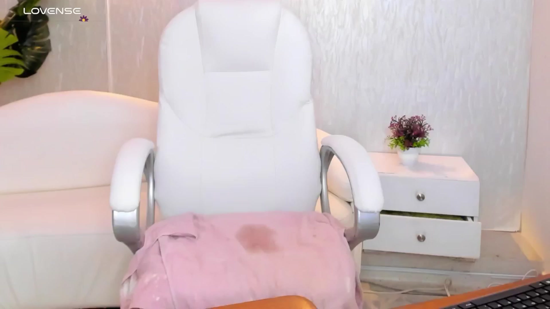 Gallery image thumbnail from Miagomez1's myfreecams stream on, 05/14/2025, 14:16 image 1 of 20