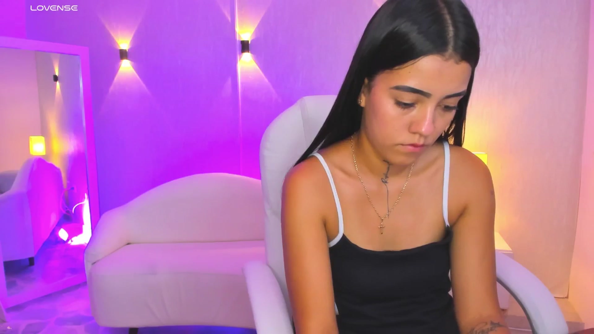 Gallery image thumbnail from Miagomez1's myfreecams stream on, 05/26/2025, 17:52 image 4 of 20