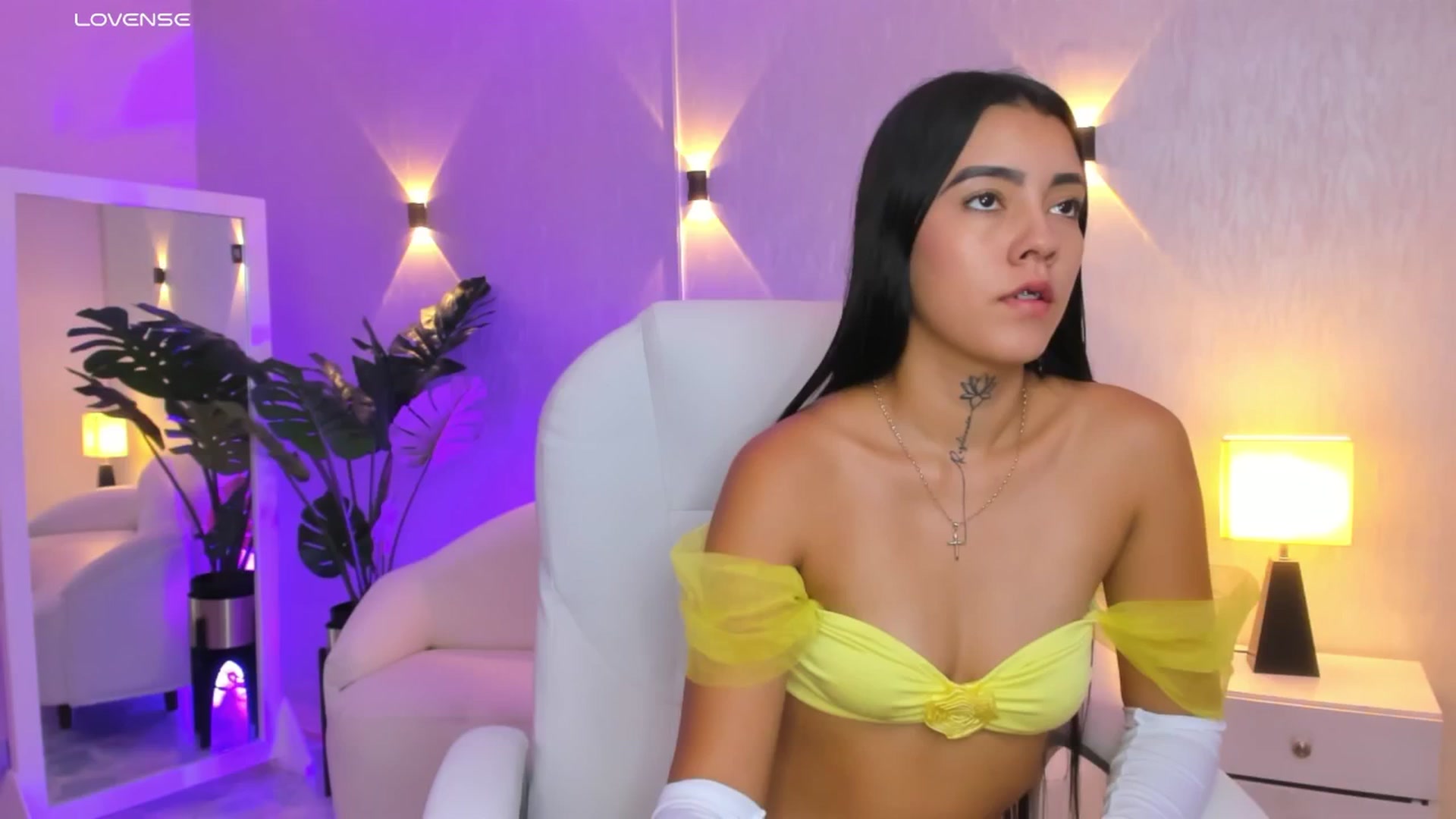 Gallery image thumbnail from Miagomez1's myfreecams stream on, 06/11/2025, 15:02 image 16 of 20