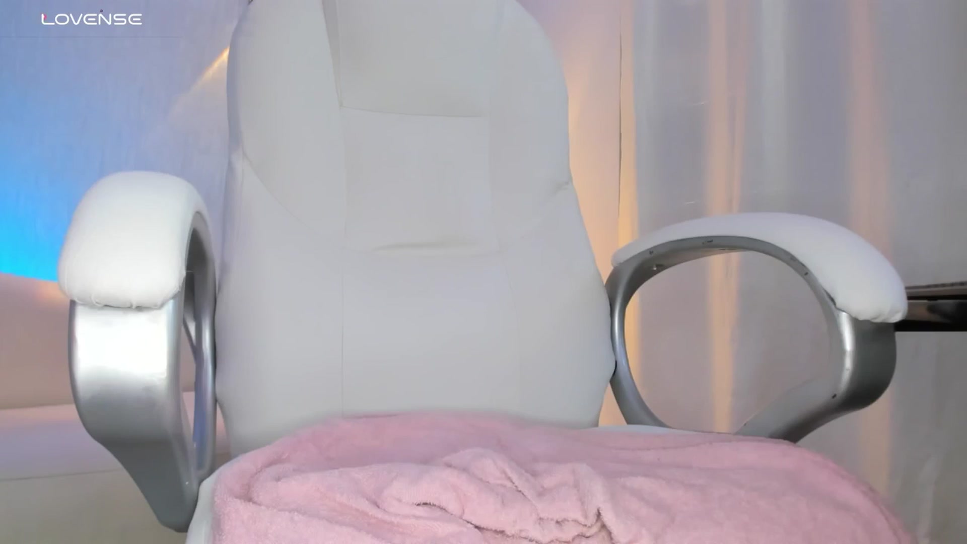 Gallery image thumbnail from Miagomez1's myfreecams stream on, 06/25/2025, 17:34 image 17 of 20