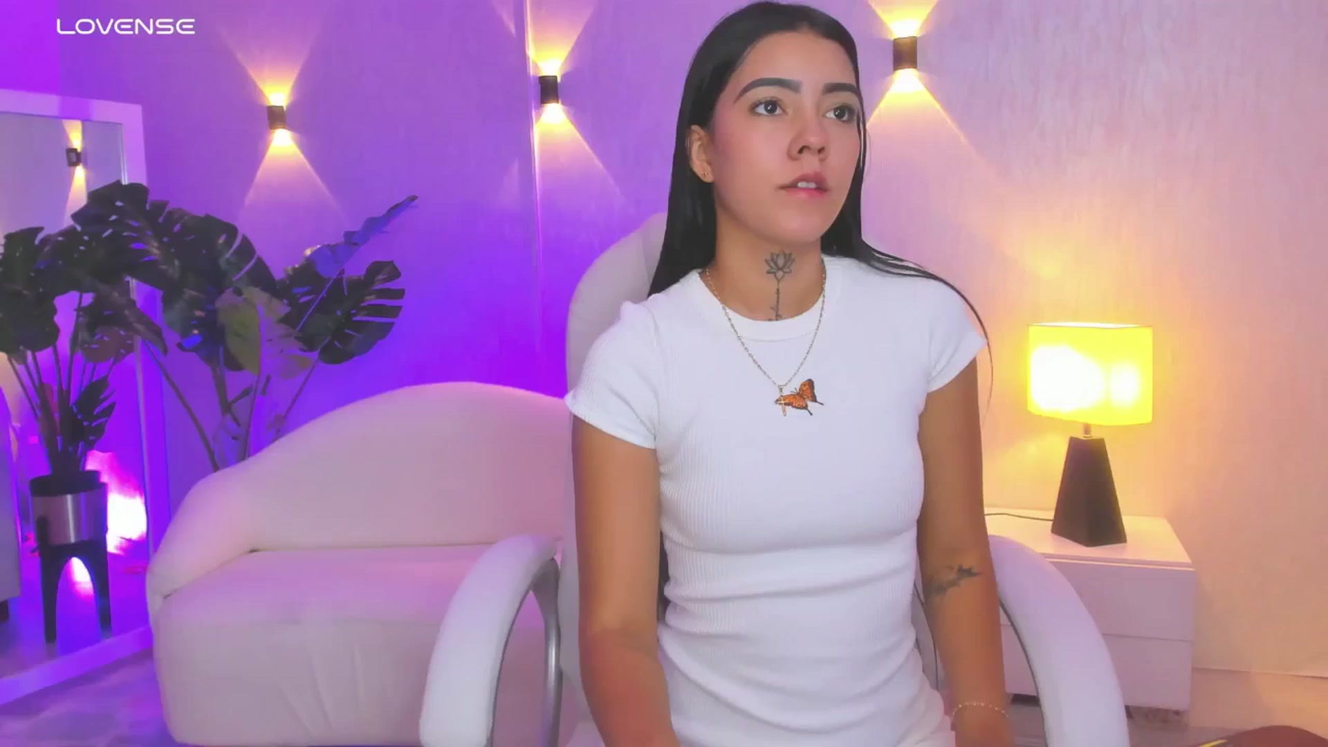 Gallery image thumbnail from Miagomez1's myfreecams stream on, 07/05/2025, 15:34 image 1 of 20