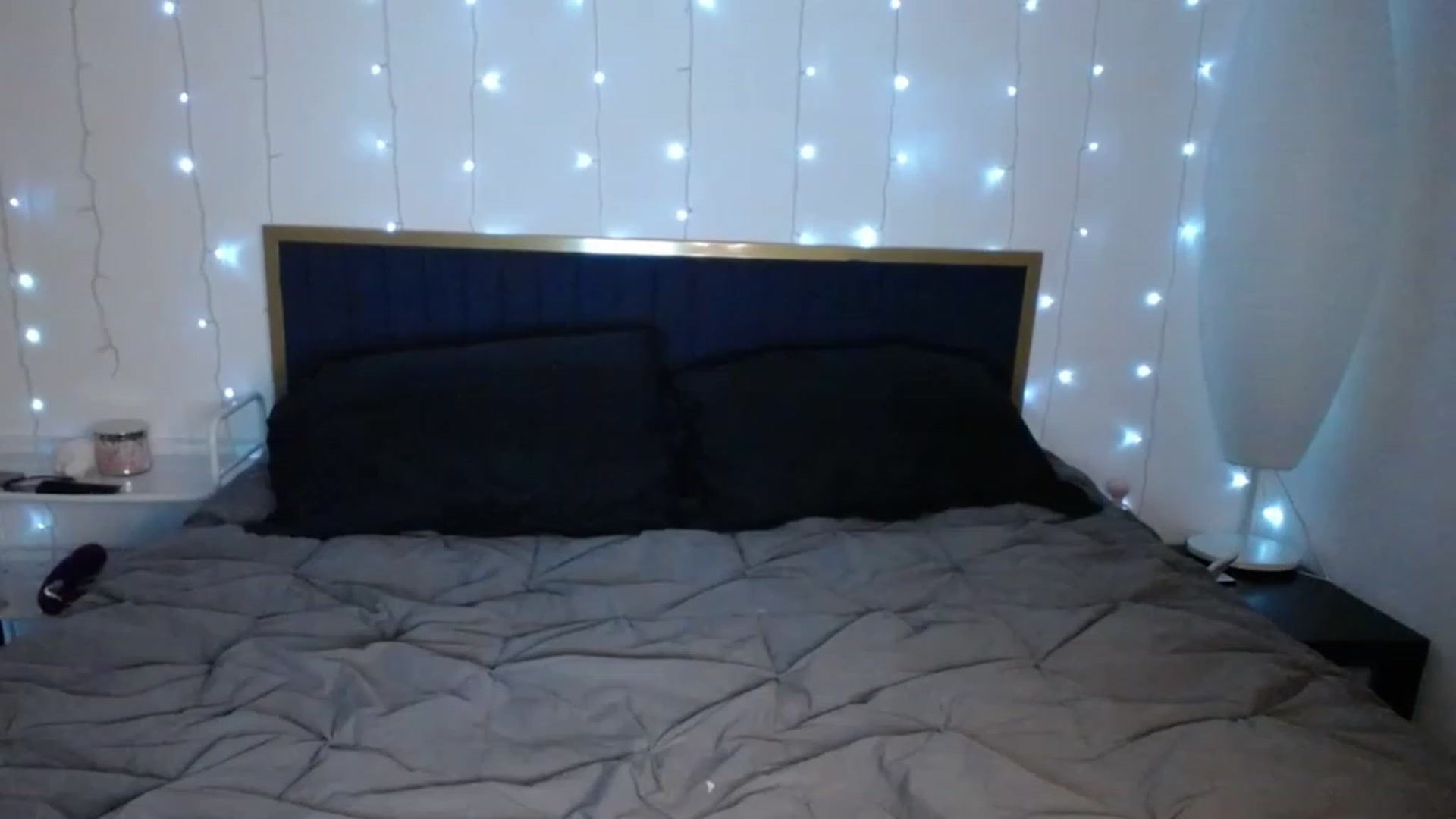 Gallery image thumbnail from MiahCalix's myfreecams stream on, 04/27/2023, 24:59 image 7 of 20
