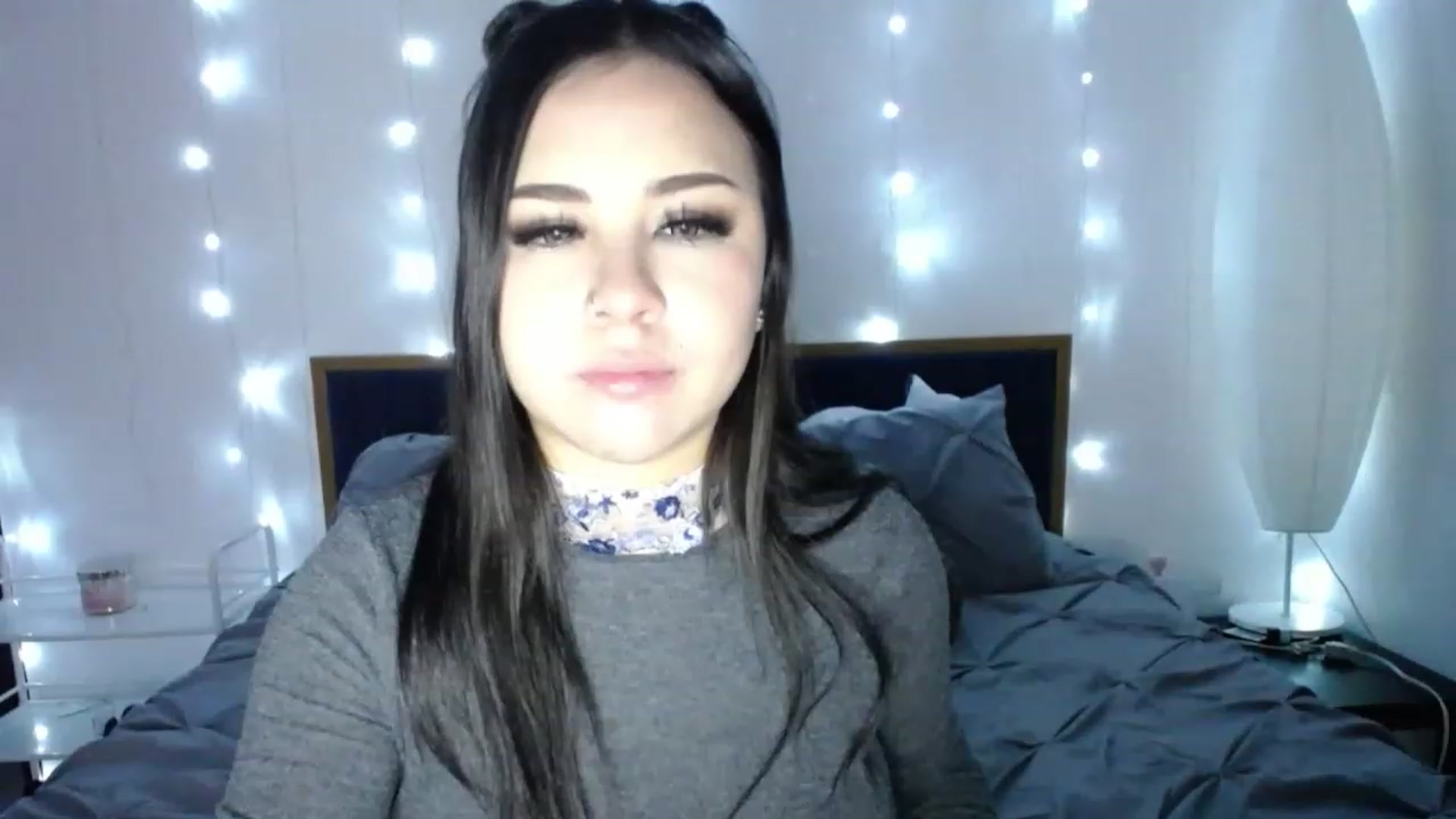 Gallery image thumbnail from MiahCalix's myfreecams stream on, 05/05/2023, 24:02 image 8 of 20