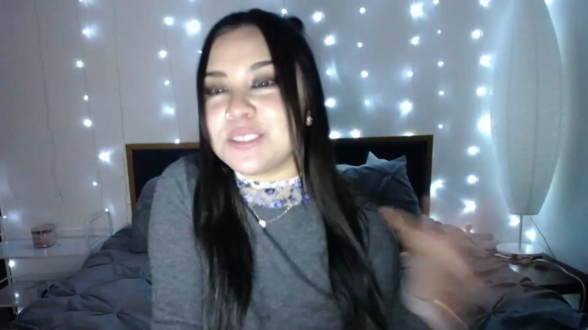 Gallery image thumbnail from MiahCalix's myfreecams stream on, 05/05/2023, 24:02 image 12 of 20