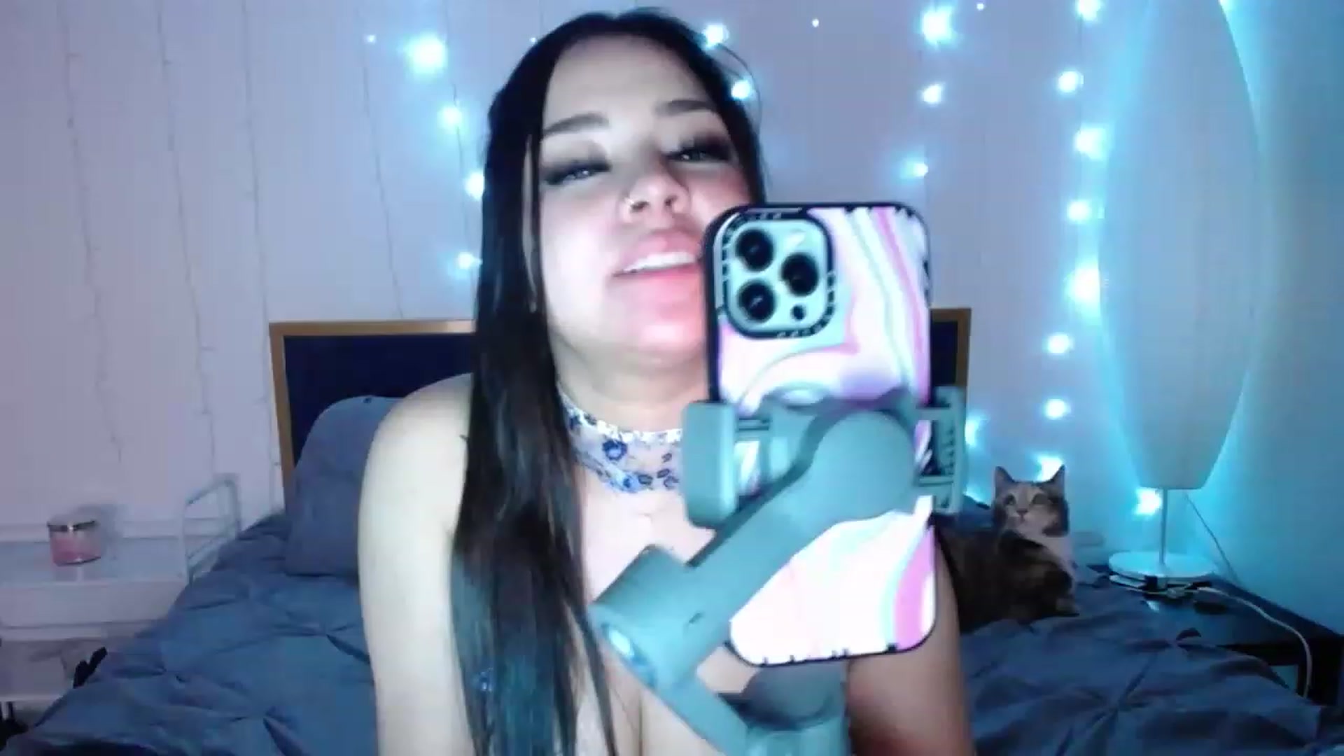 Gallery image thumbnail from MiahCalix's myfreecams stream on, 05/05/2023, 02:18 image 13 of 20