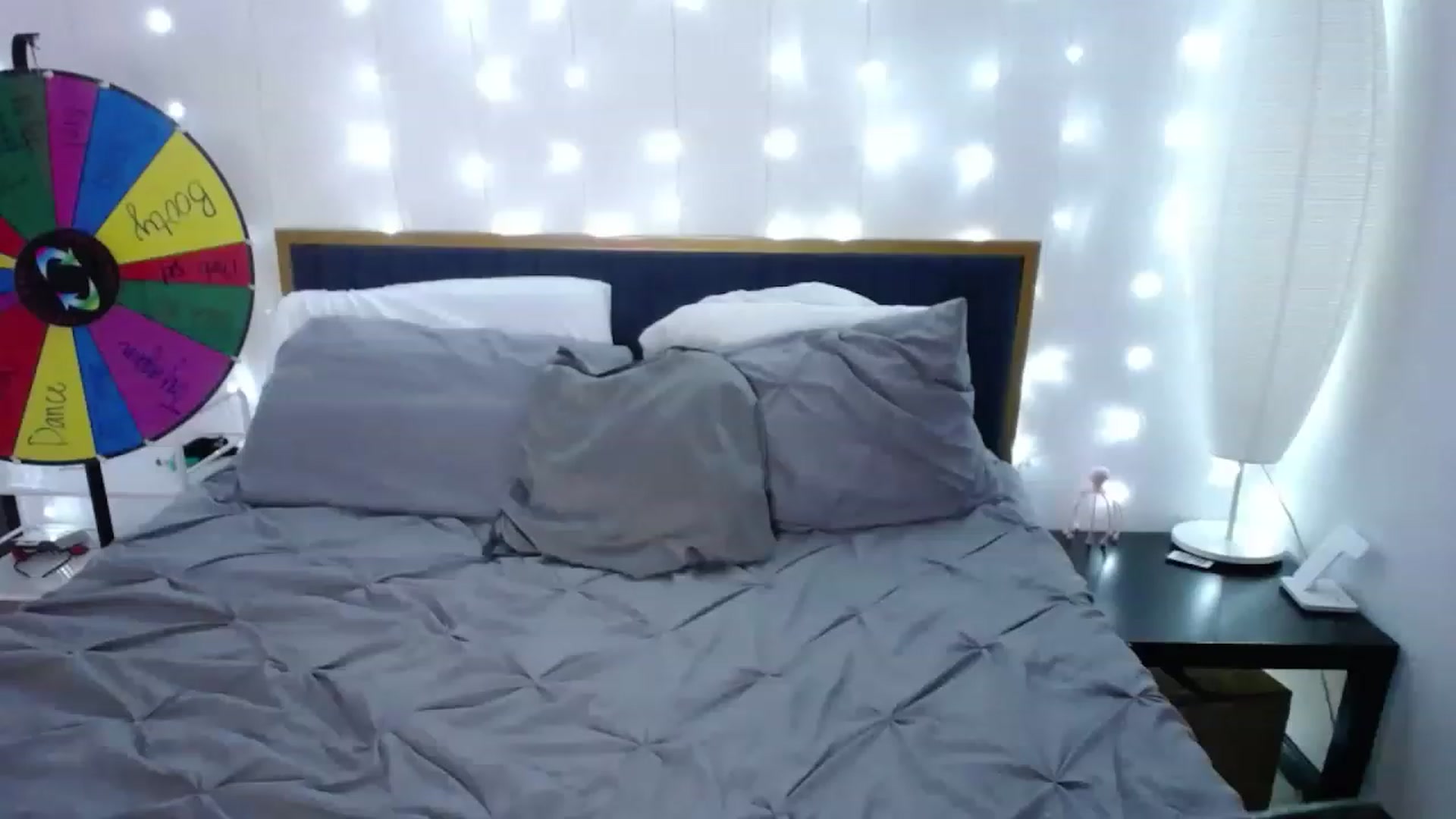 Gallery image thumbnail from MiahCalix's myfreecams stream on, 05/18/2023, 23:34 image 9 of 20