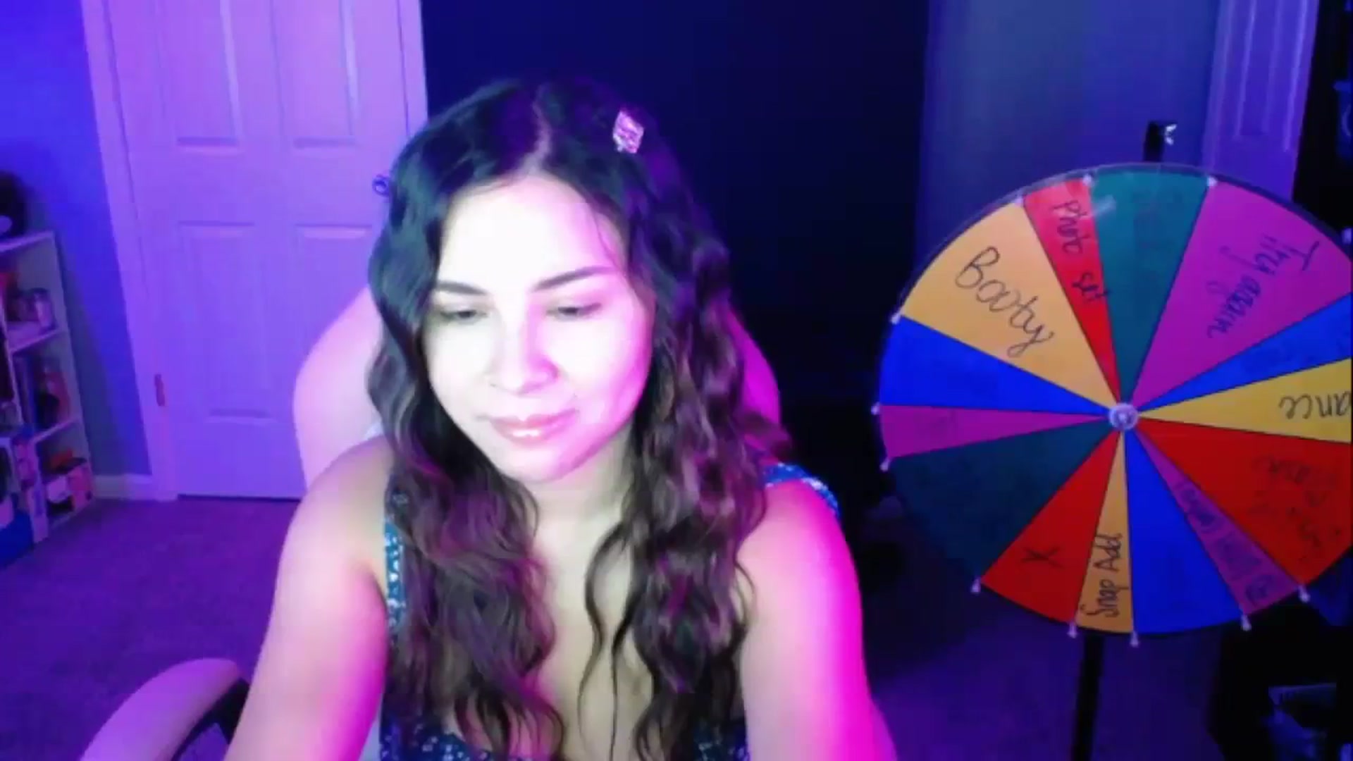 Gallery image thumbnail from MiahCalix's myfreecams stream on, 09/14/2023, 24:56 image 2 of 20