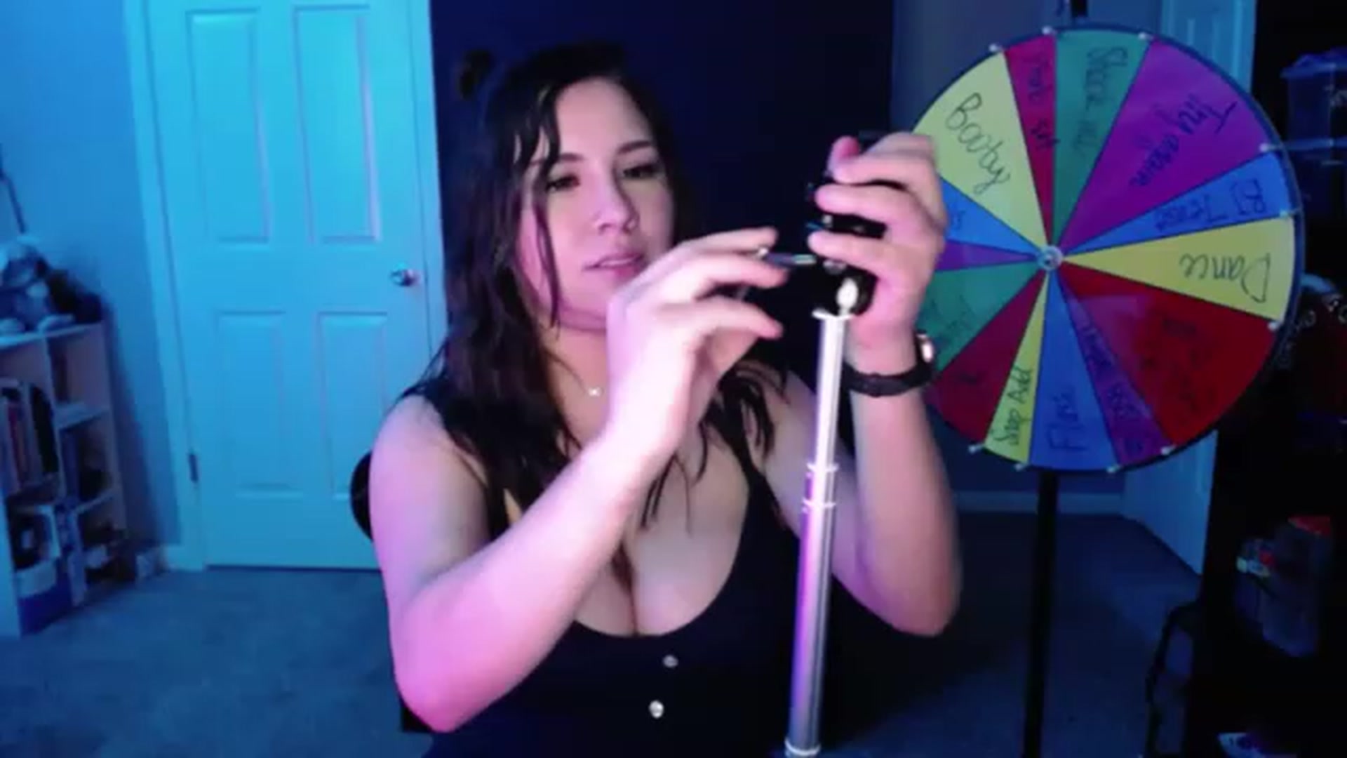 Gallery image thumbnail from MiahsBday's myfreecams stream on, 06/03/2023, 01:39 image 13 of 20