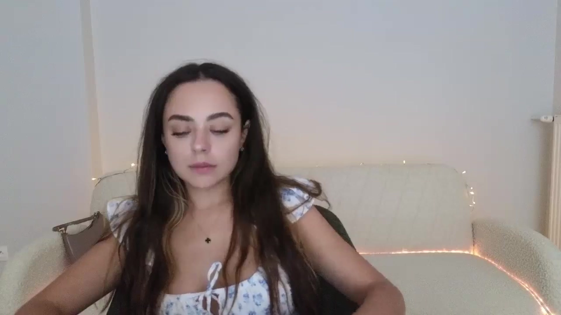 Gallery image thumbnail from Mialicious's myfreecams stream on, 07/01/2025, 18:26 image 4 of 20