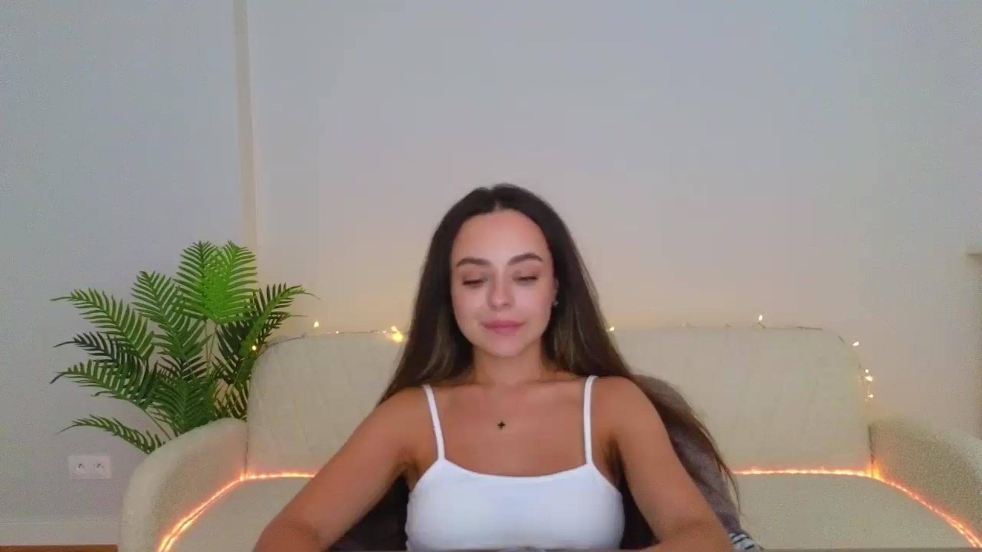 Gallery image thumbnail from Mialicious's myfreecams stream on, 07/02/2025, 16:33 image 1 of 20