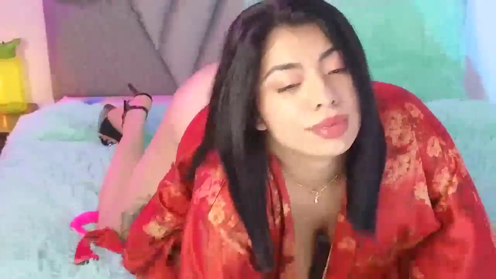 Gallery image thumbnail from Miaparkers's myfreecams stream on, 04/08/2024, 20:13 image 10 of 20