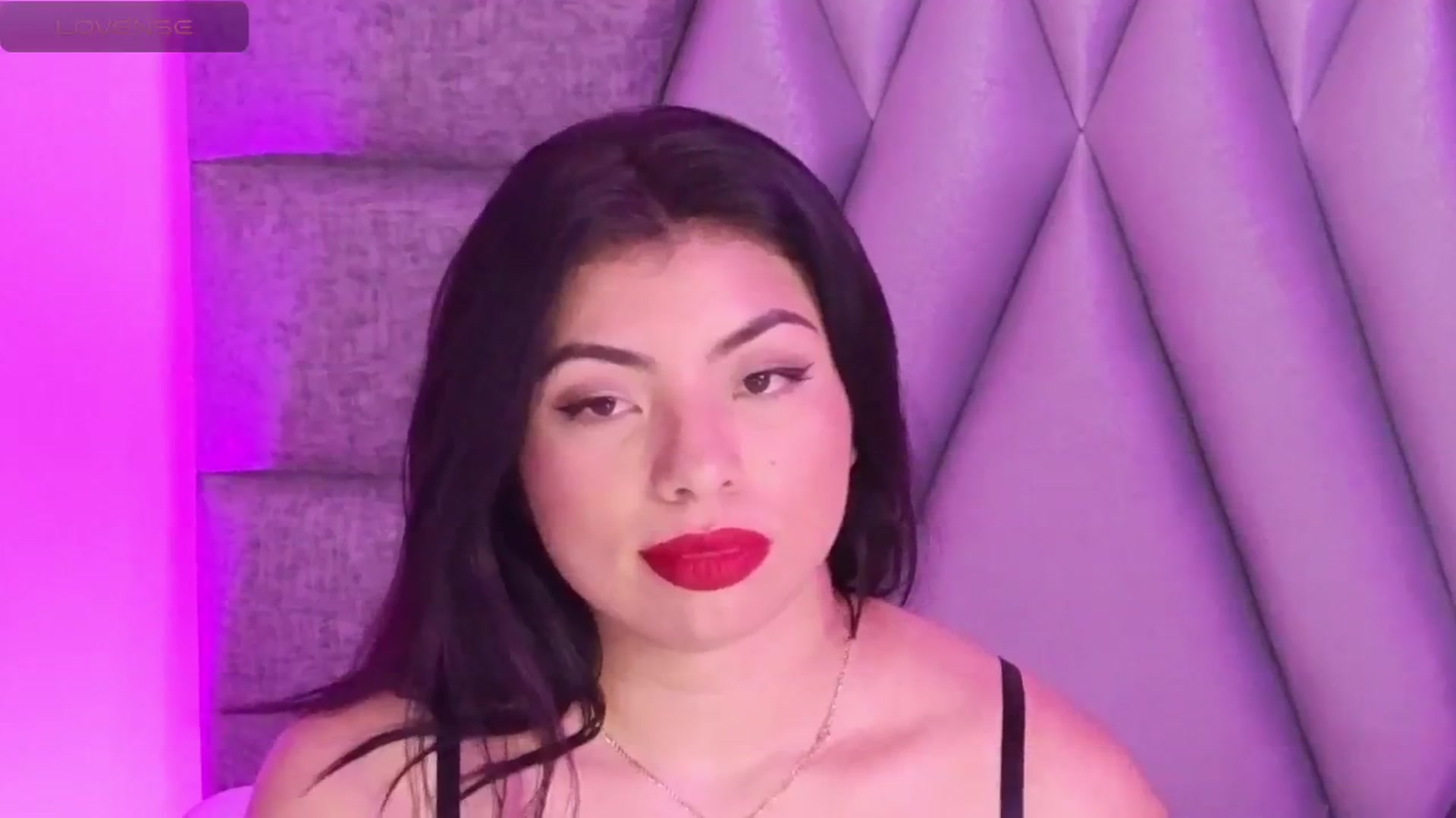 Gallery image thumbnail from Miaparkers's myfreecams stream on, 05/22/2024, 20:47 image 5 of 20