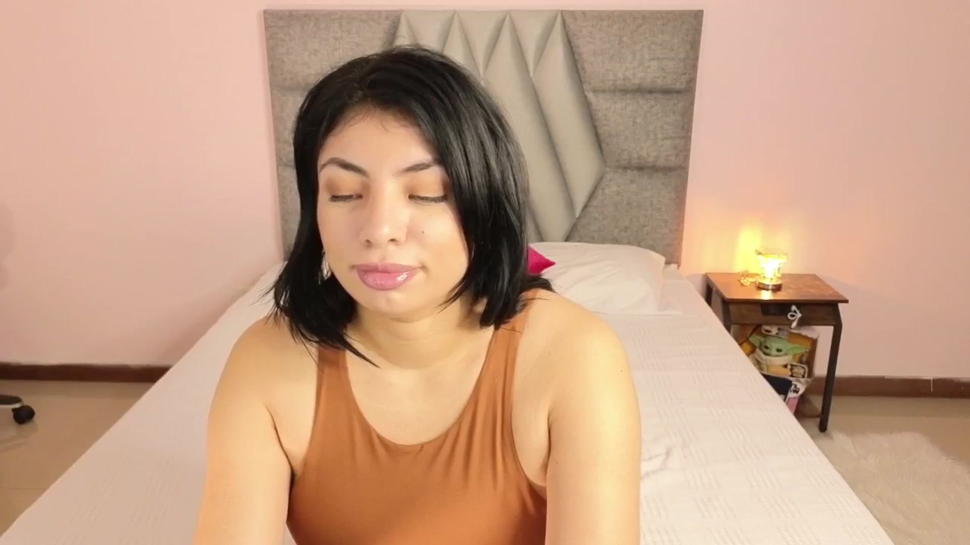 Gallery image thumbnail from Miaparkers's myfreecams stream on, 06/23/2024, 21:33 image 20 of 20