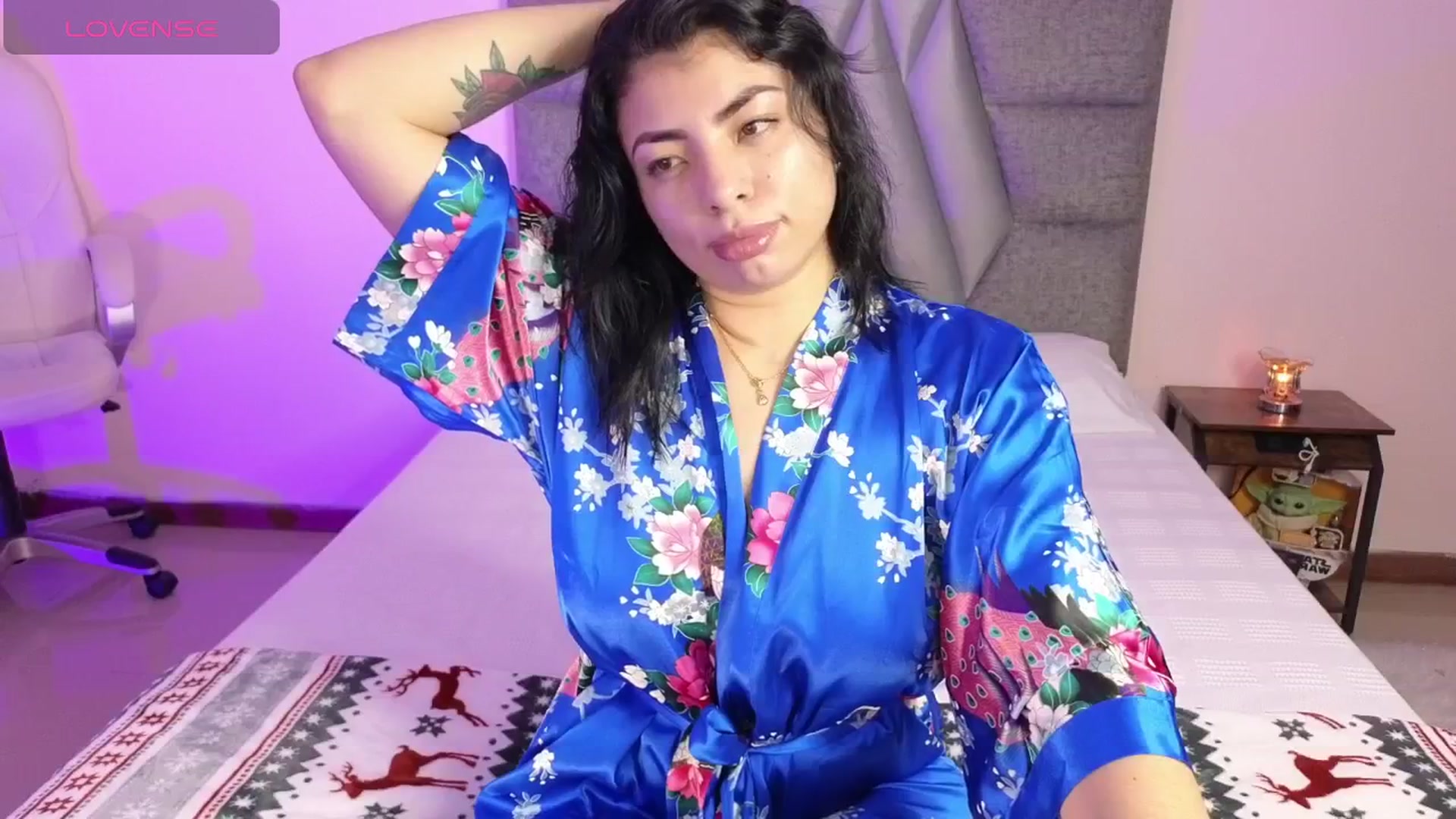 Gallery image thumbnail from Miaparkers's myfreecams stream on, 06/28/2024, 22:38 image 11 of 20