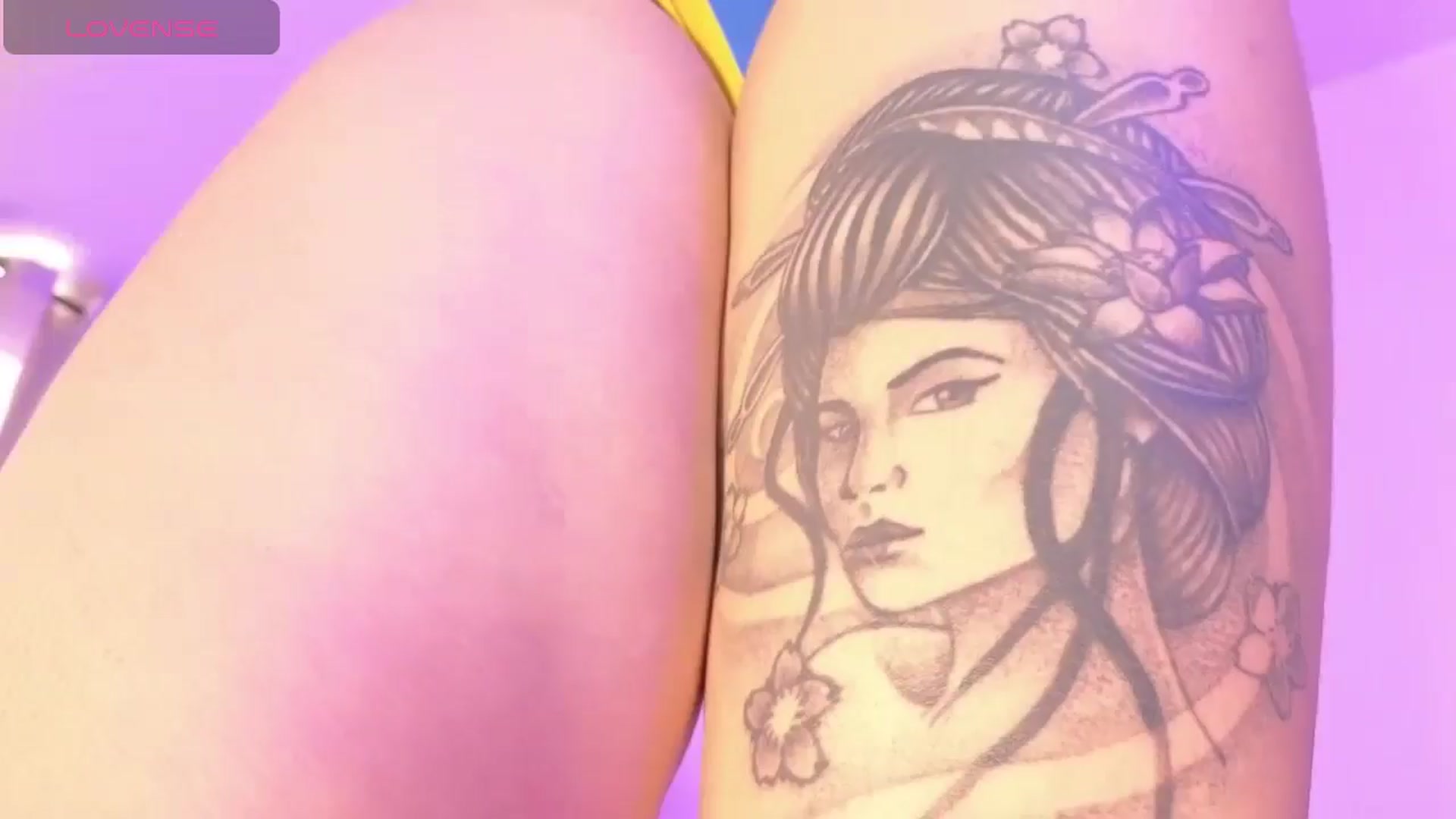 Gallery image thumbnail from Miaparkers's myfreecams stream on, 07/07/2024, 21:36 image 11 of 20