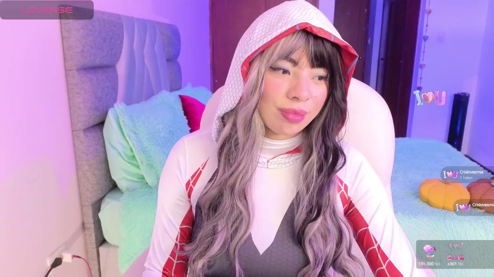 Gallery image thumbnail from Miaparkers's myfreecams stream on, 07/20/2024, 21:30 image 4 of 20