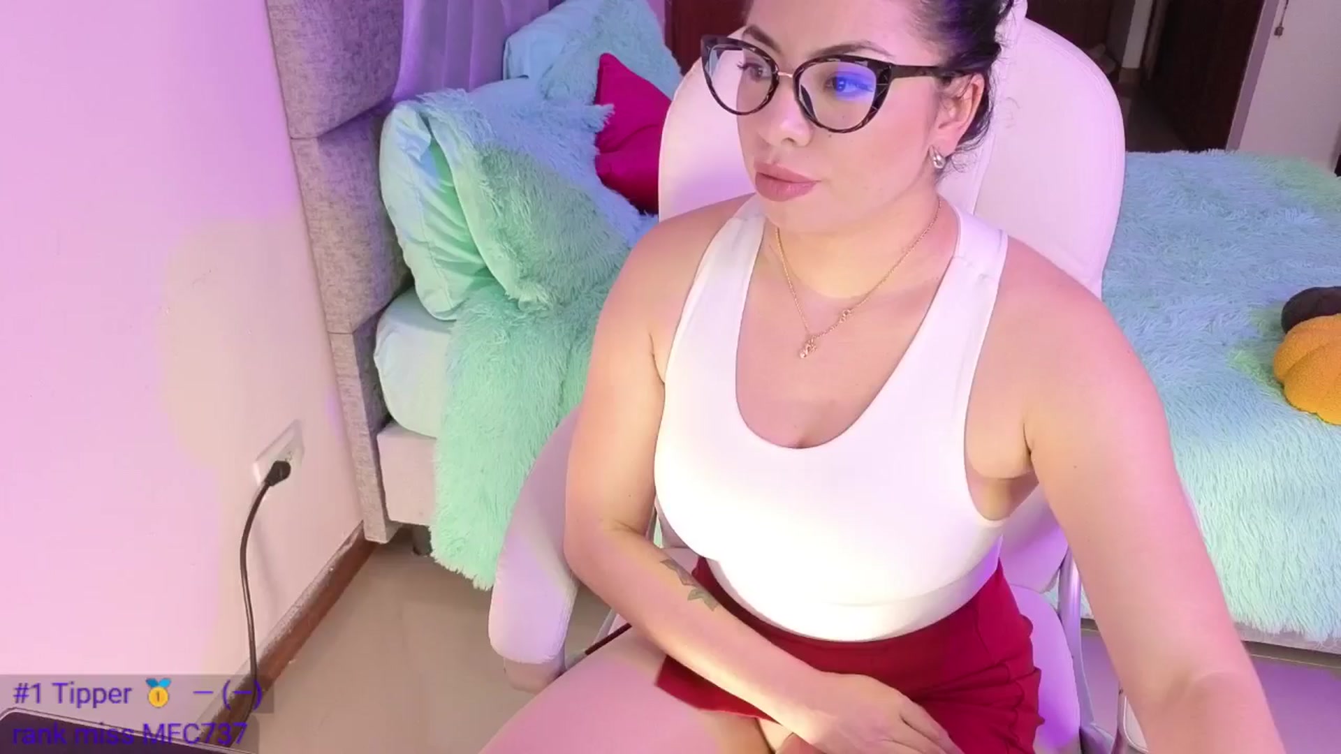 Gallery image thumbnail from Miaparkers's myfreecams stream on, 07/23/2024, 24:09 image 2 of 20