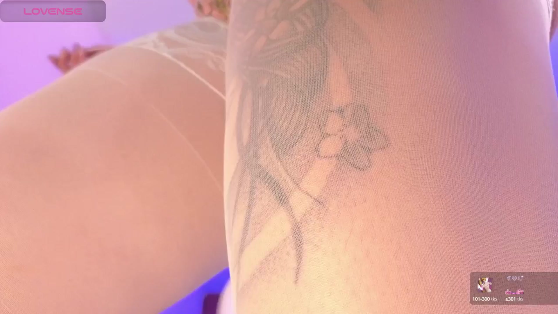 Gallery image thumbnail from Miaparkers's myfreecams stream on, 07/25/2024, 24:50 image 15 of 20
