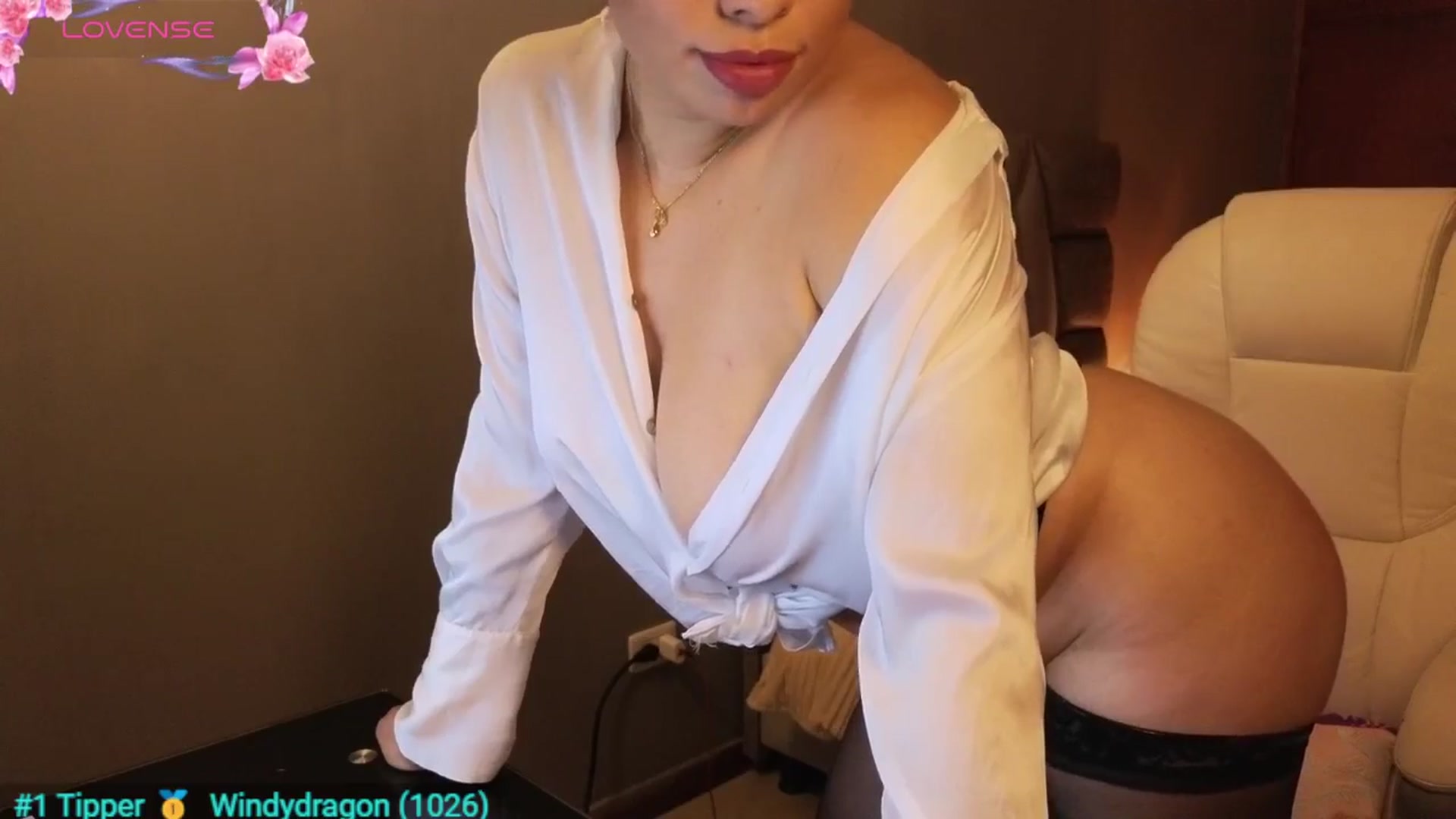 Gallery image thumbnail from Miaparkers's myfreecams stream on, 08/26/2024, 02:16 image 19 of 20