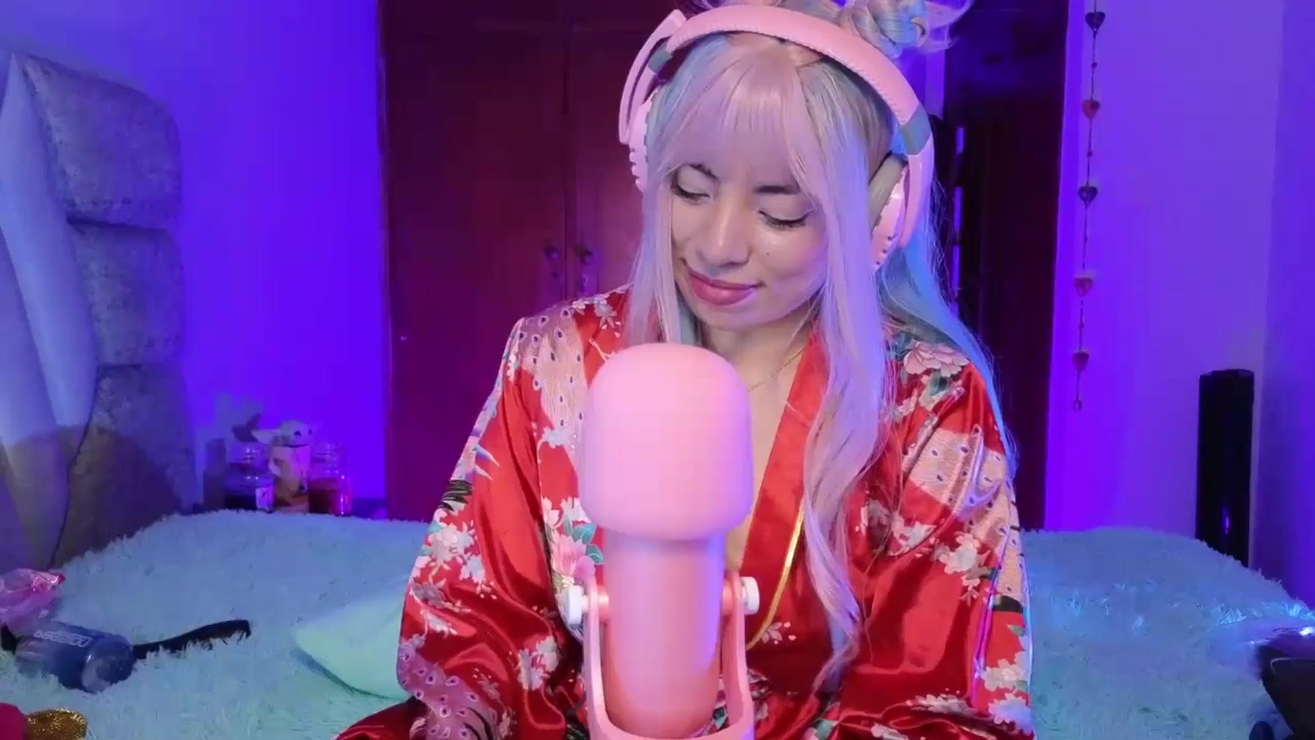 Gallery image thumbnail from Miaparkers's myfreecams stream on, 10/29/2024, 01:18 image 13 of 20