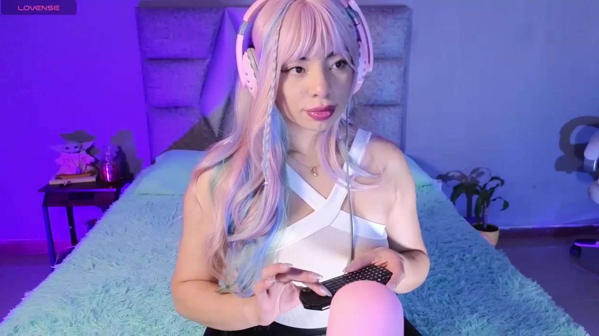 Gallery image thumbnail from Miaparkers's myfreecams stream on, 10/31/2024, 18:16 image 2 of 20