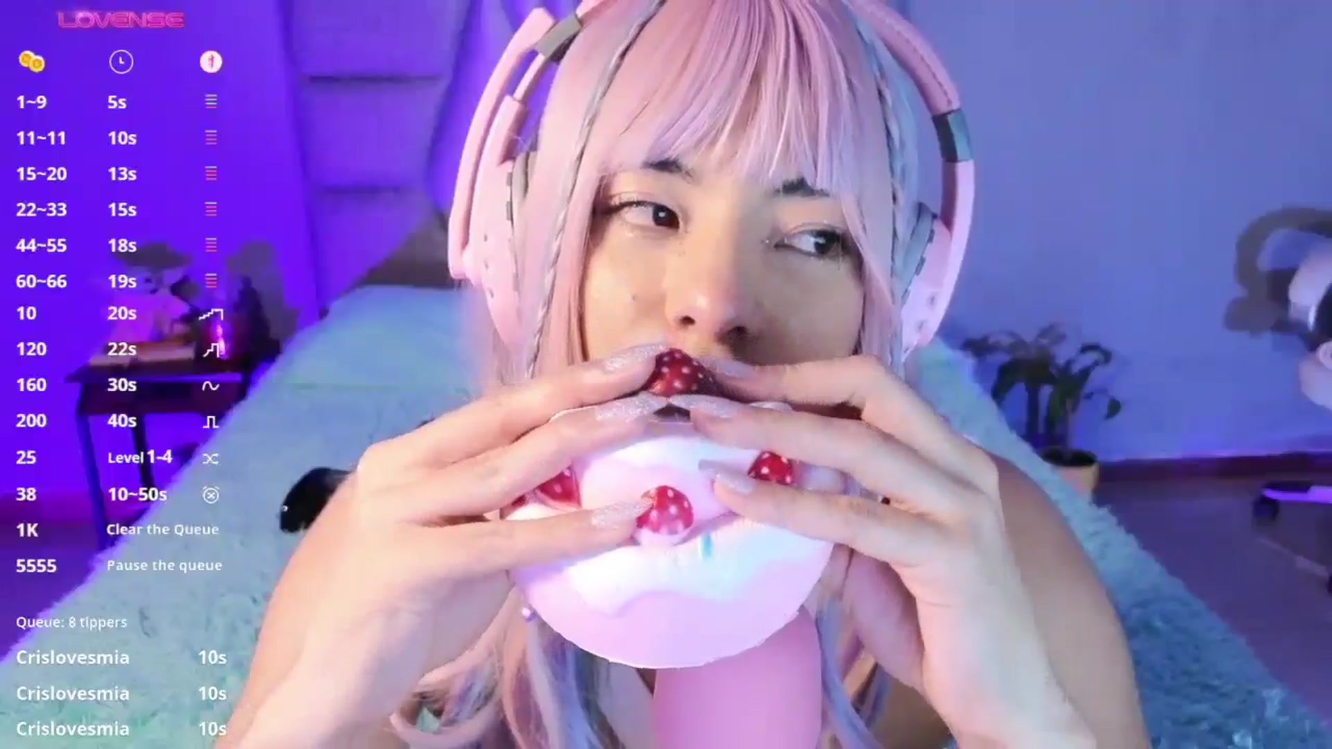 Gallery image thumbnail from Miaparkers's myfreecams stream on, 10/31/2024, 20:08 image 13 of 20