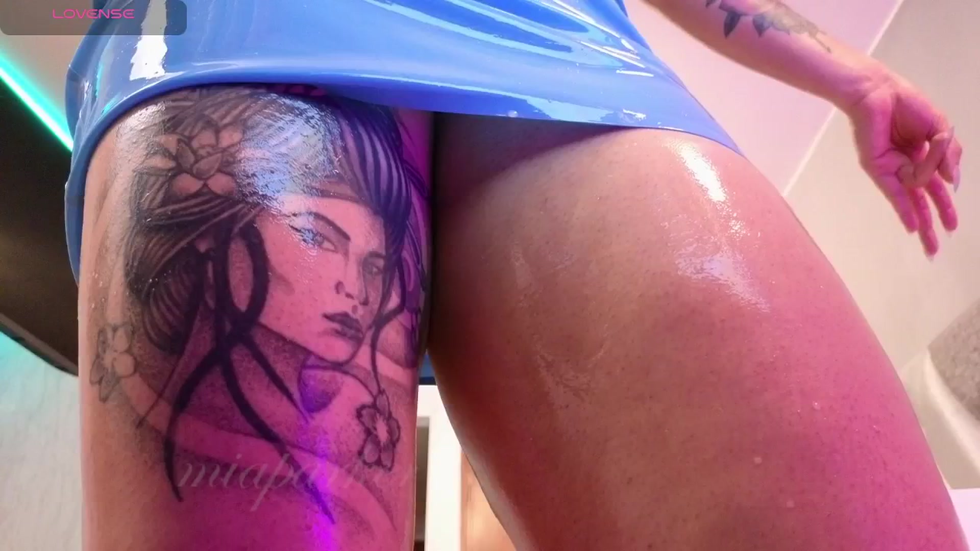 Gallery image thumbnail from Miaparkers's myfreecams stream on, 12/12/2024, 23:34 image 13 of 20