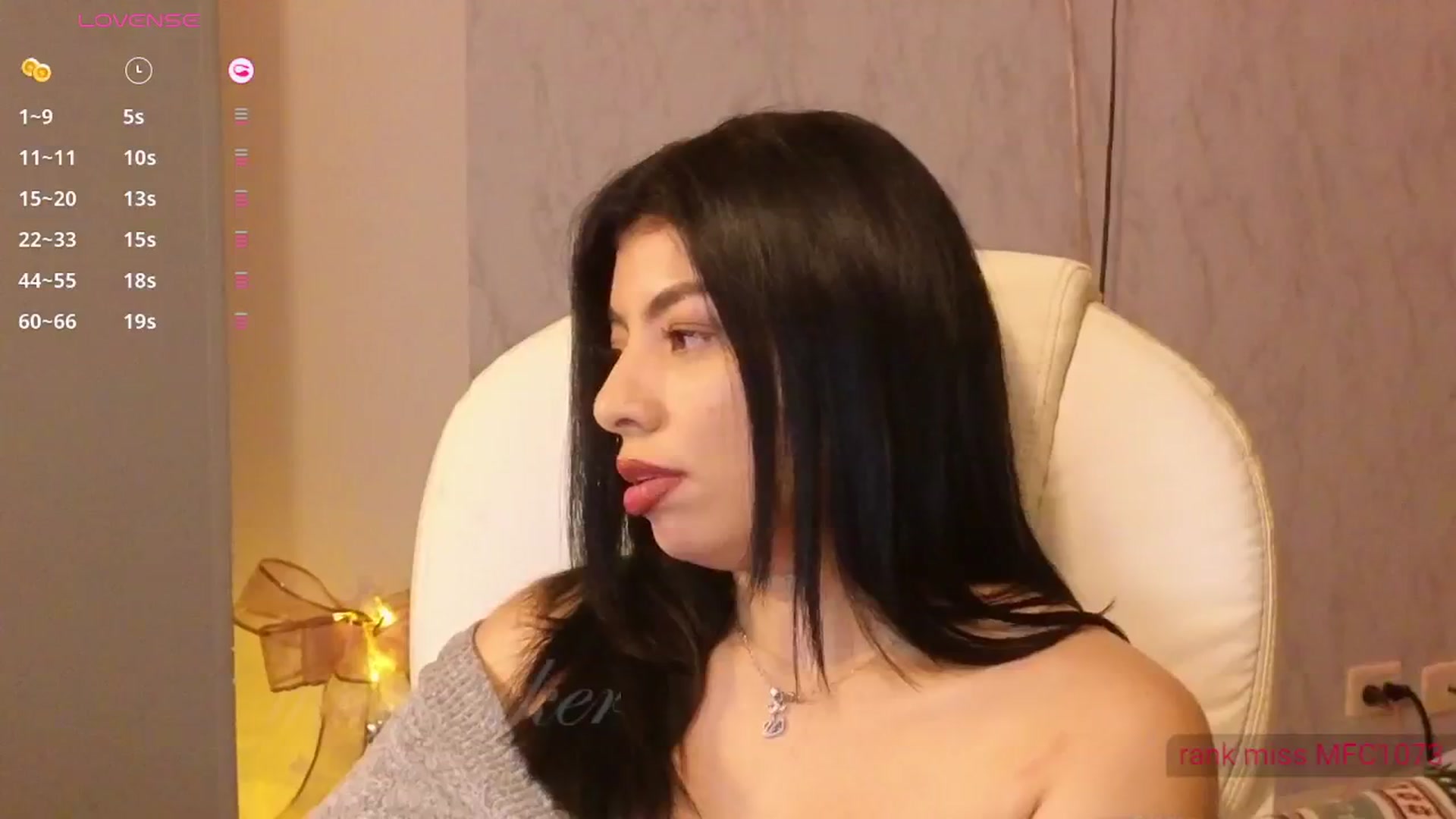 Gallery image thumbnail from Miaparkers's myfreecams stream on, 12/21/2024, 22:03 image 19 of 20