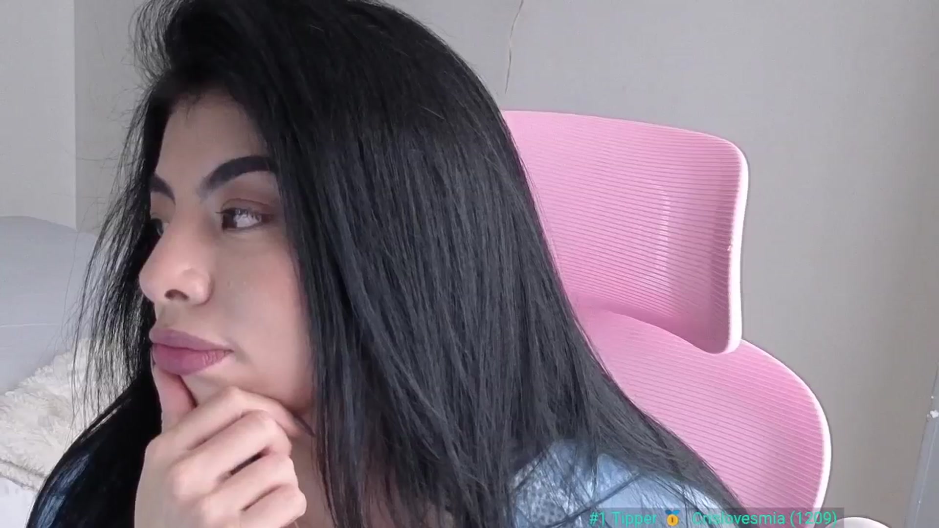 Gallery image thumbnail from Miaparkers's myfreecams stream on, 05/24/2025, 21:02 image 19 of 20
