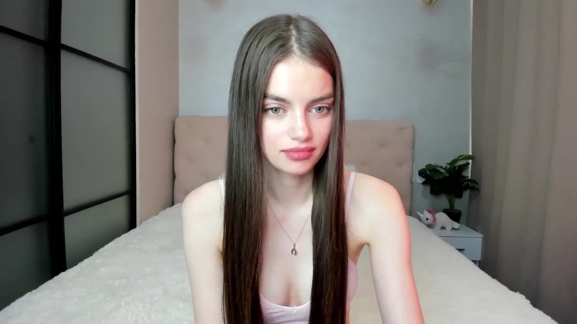 Gallery image thumbnail from Mias_Secret's myfreecams stream on, 10/19/2024, 07:54 image 8 of 20