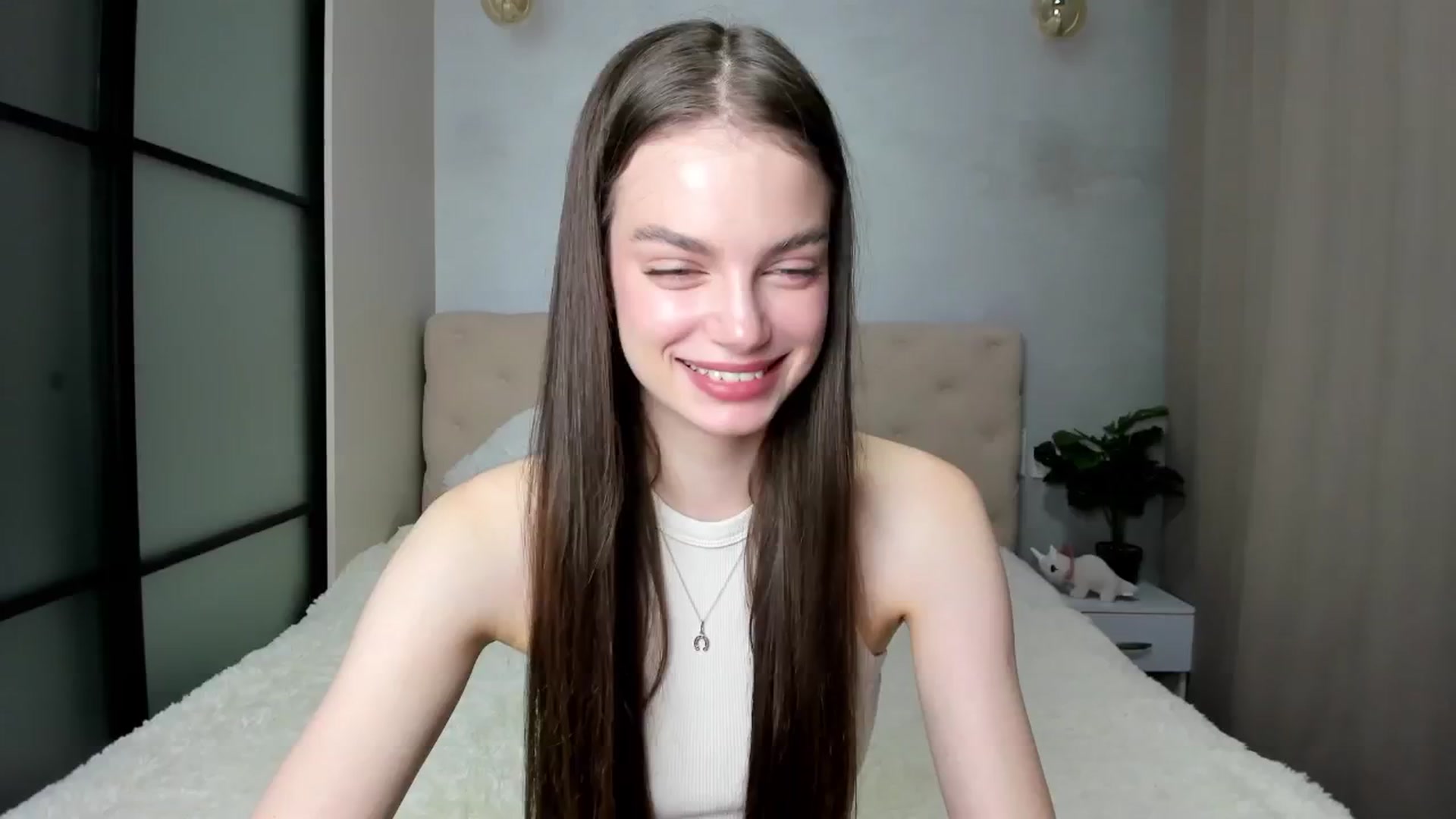 Gallery image thumbnail from Mias_Secret's myfreecams stream on, 10/24/2024, 03:38 image 18 of 20