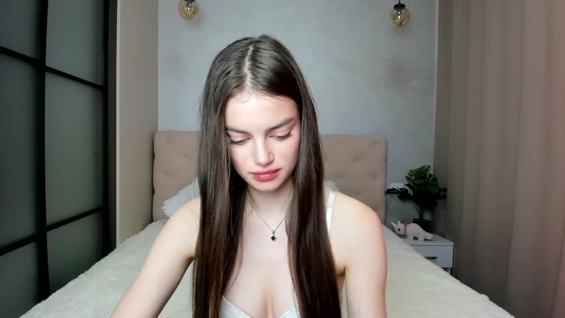 Gallery image thumbnail from Mias_Secret's myfreecams stream on, 10/28/2024, 08:37 image 2 of 20
