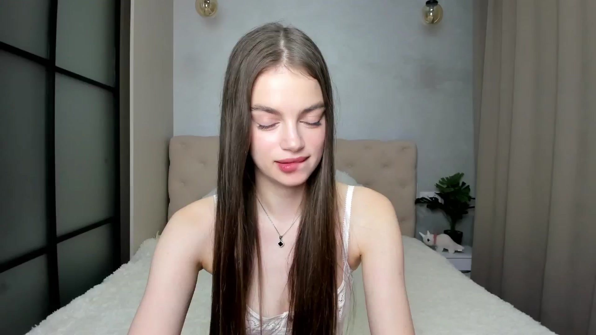 Gallery image thumbnail from Mias_Secret's myfreecams stream on, 10/29/2024, 06:08 image 15 of 20