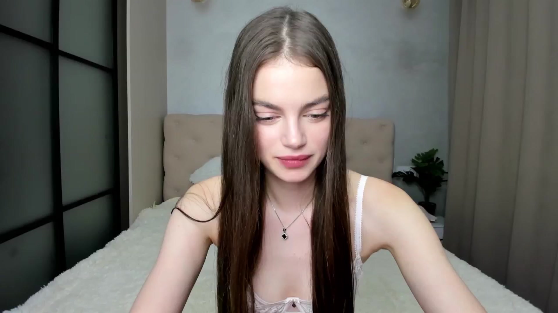 Gallery image thumbnail from Mias_Secret's myfreecams stream on, 10/29/2024, 06:08 image 6 of 20