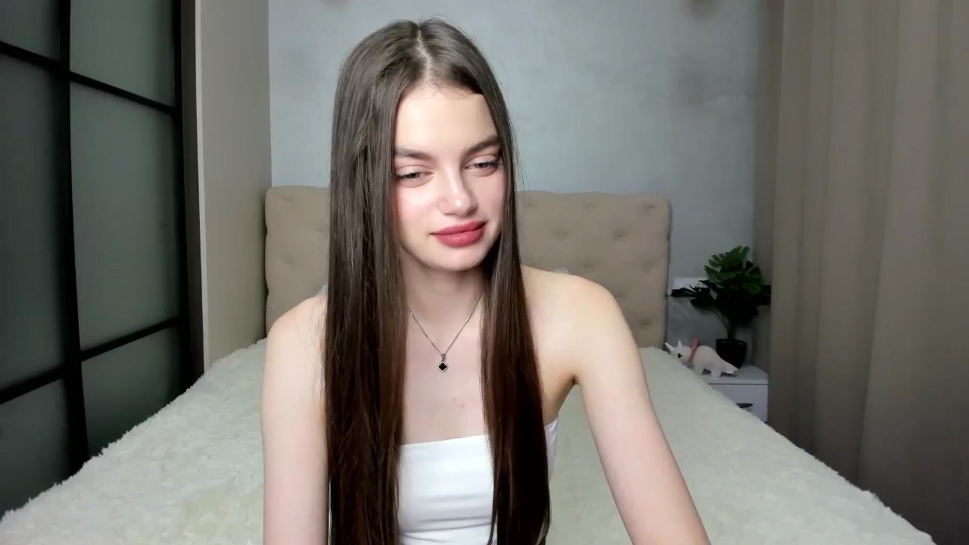 Gallery image thumbnail from Mias_Secret's myfreecams stream on, 10/30/2024, 05:22 image 18 of 20