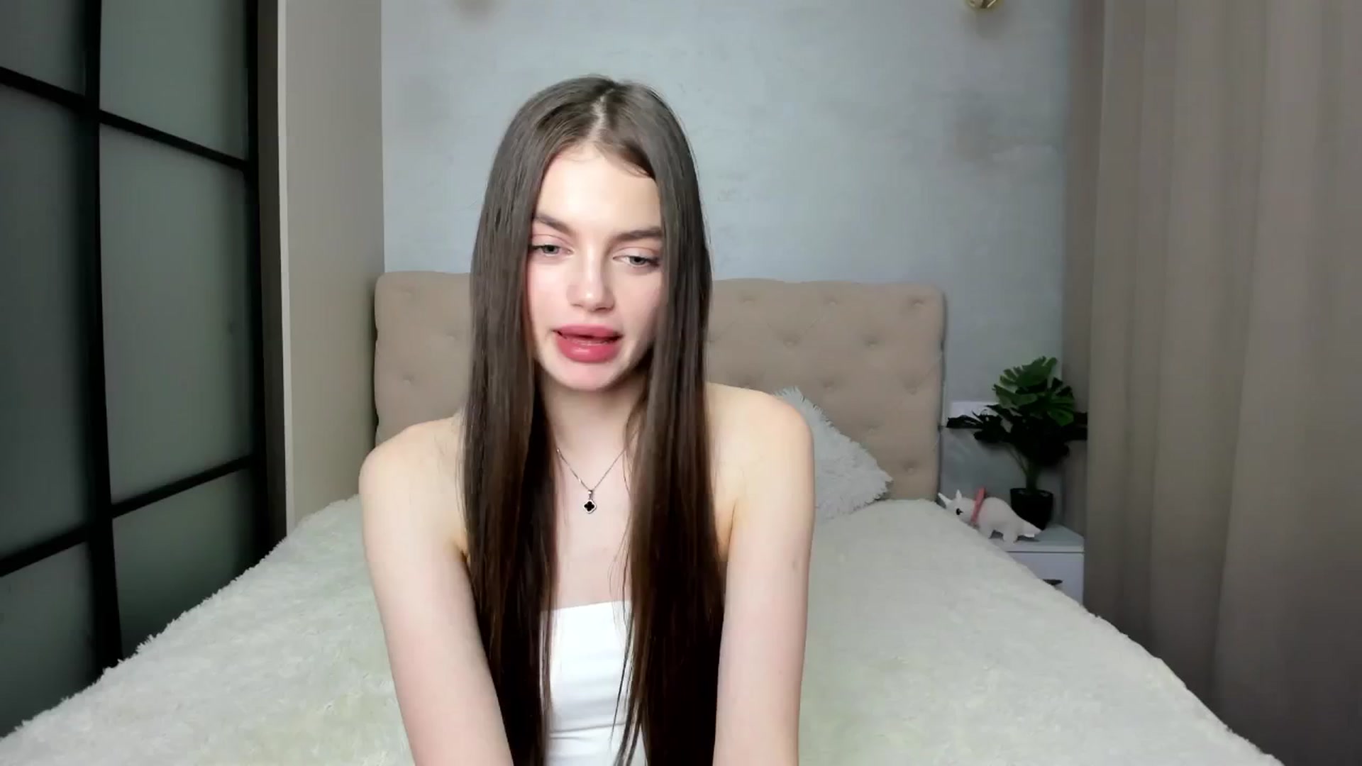 Gallery image thumbnail from Mias_Secret's myfreecams stream on, 10/30/2024, 09:09 image 15 of 20